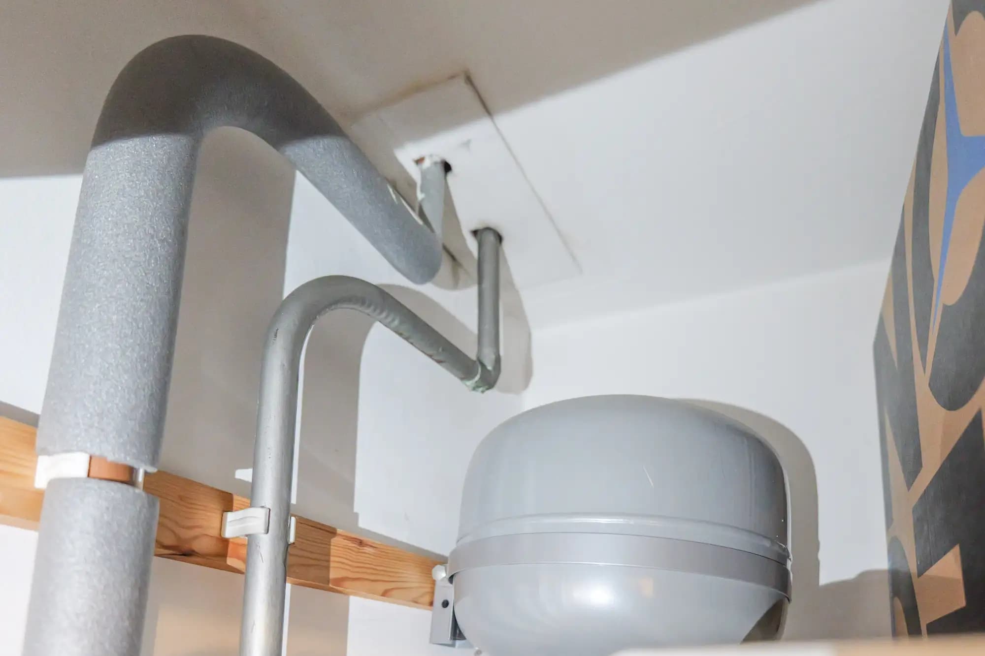 property photo 11 of 19