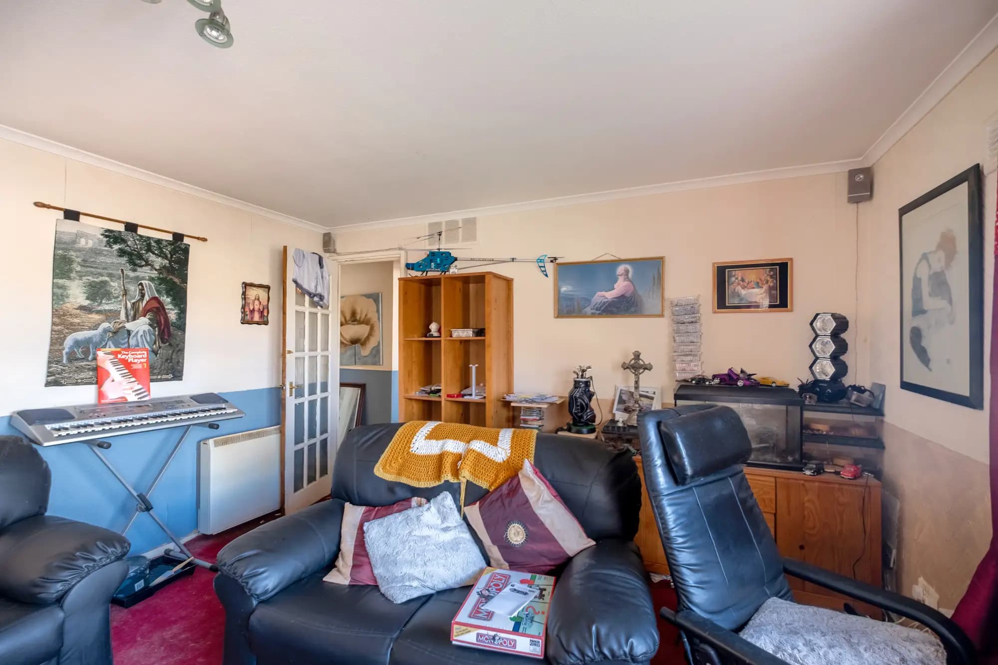 property photo 5 of 26