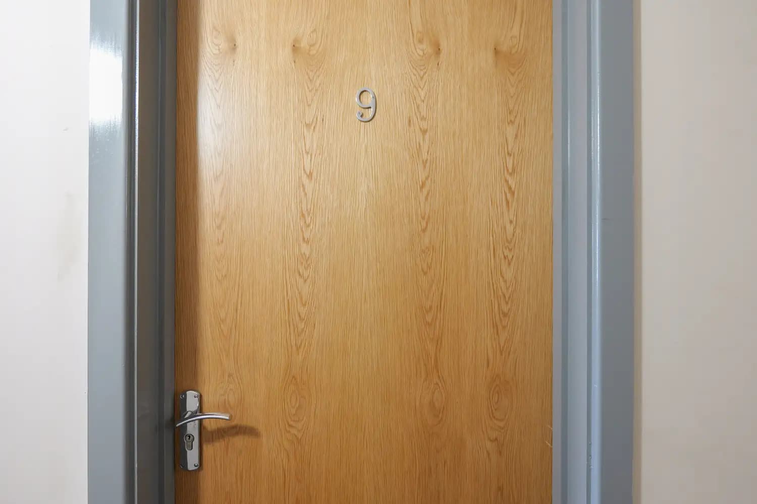 property photo 16 of 19