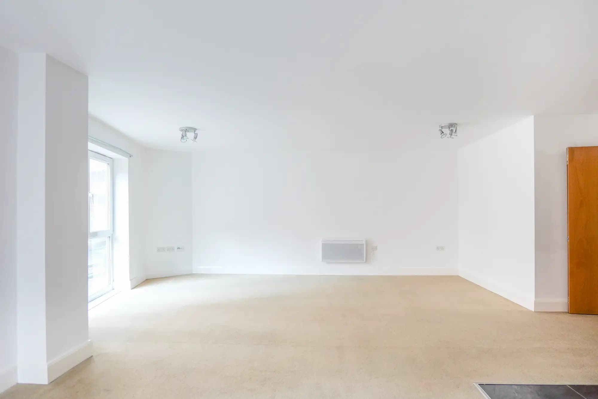 property photo 2 of 27