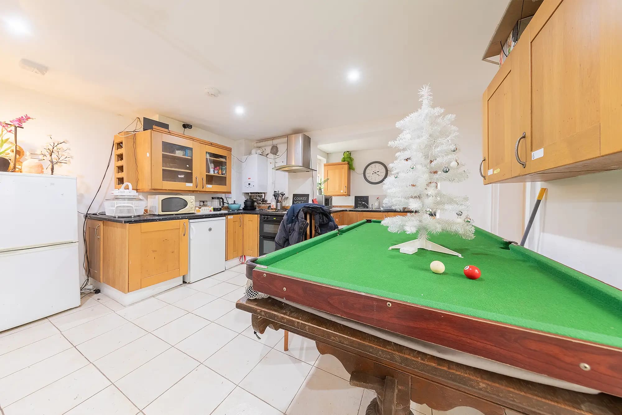 property photo 5 of 27