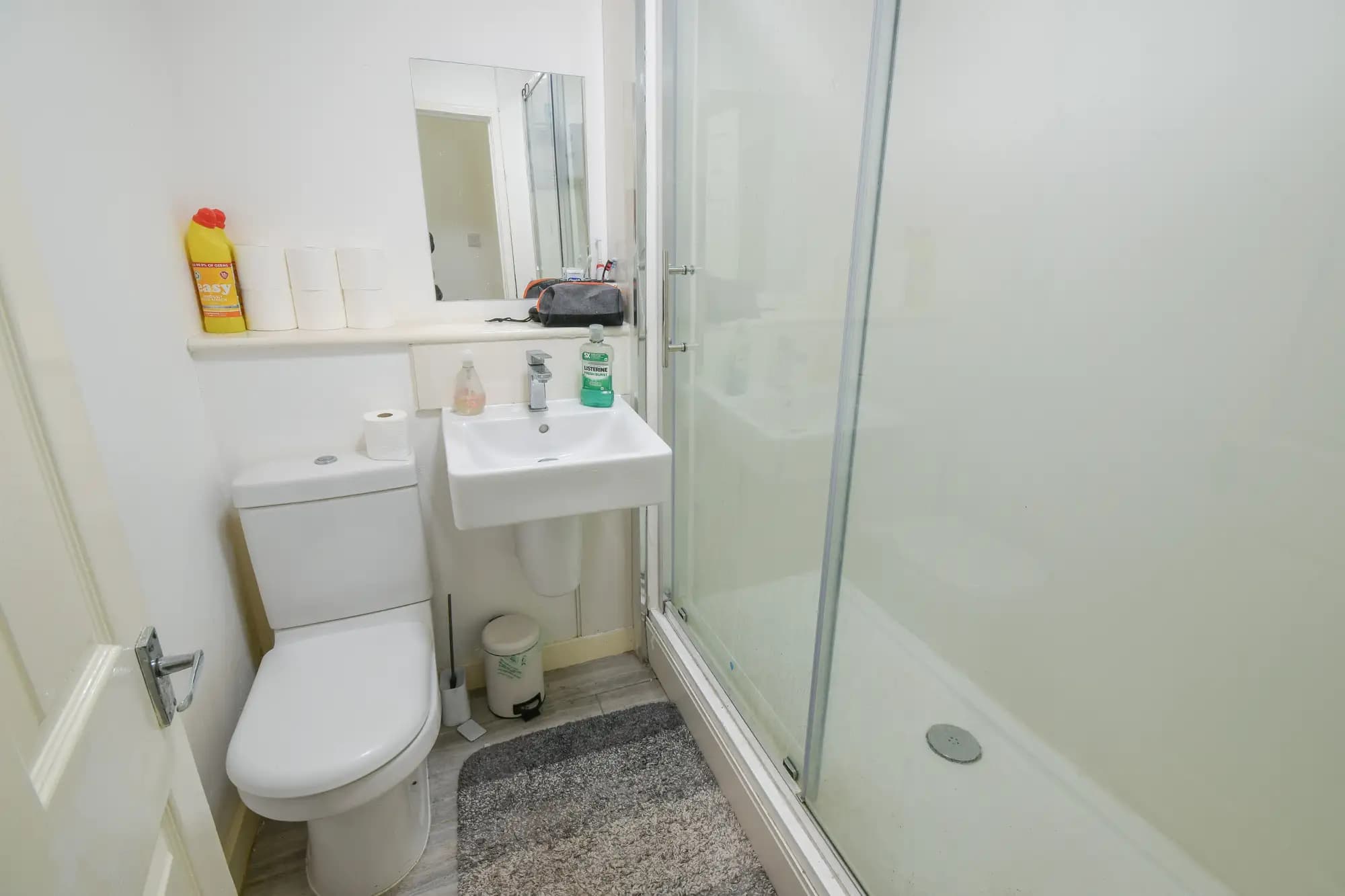 property photo 5 of 14