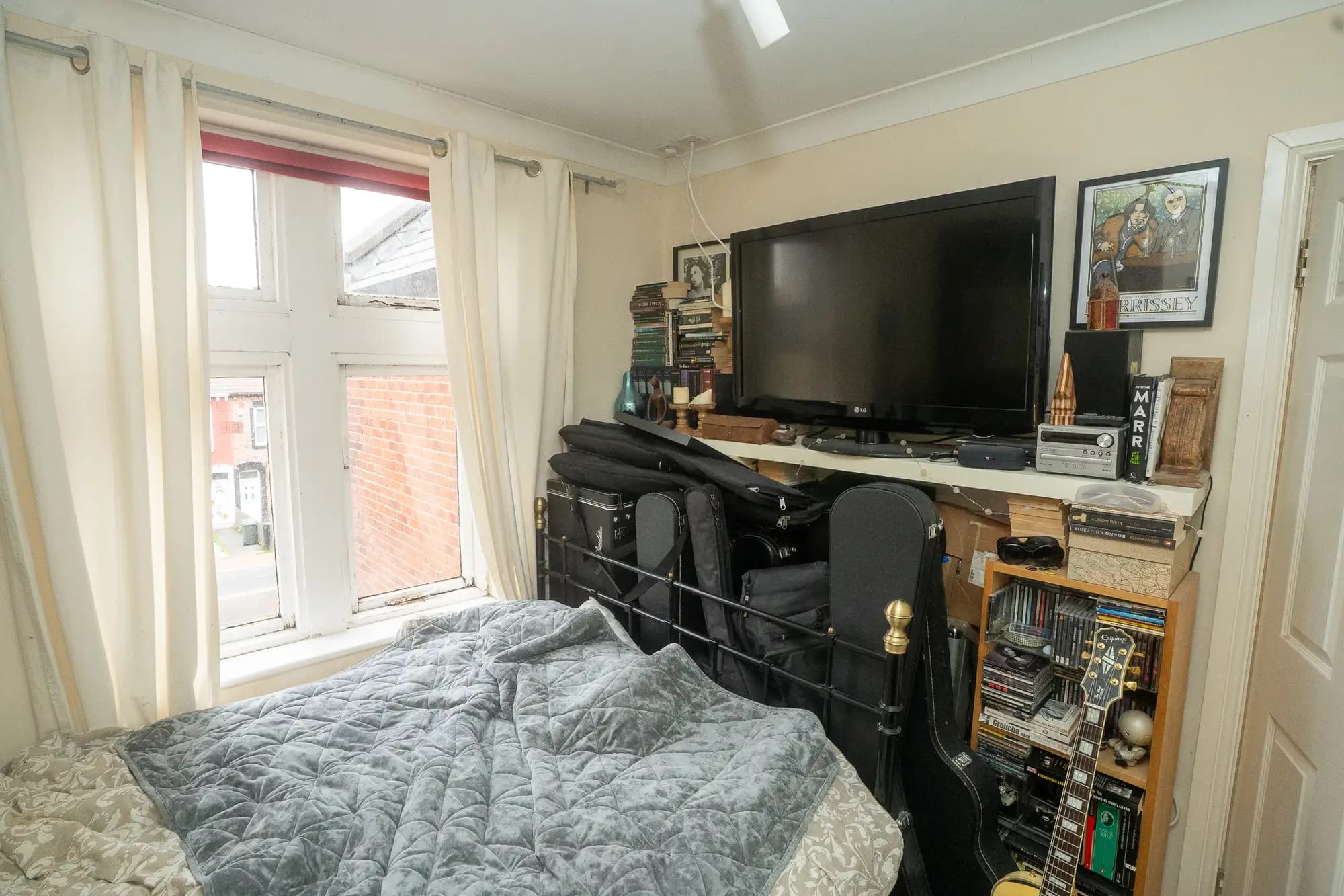 property photo 10 of 14