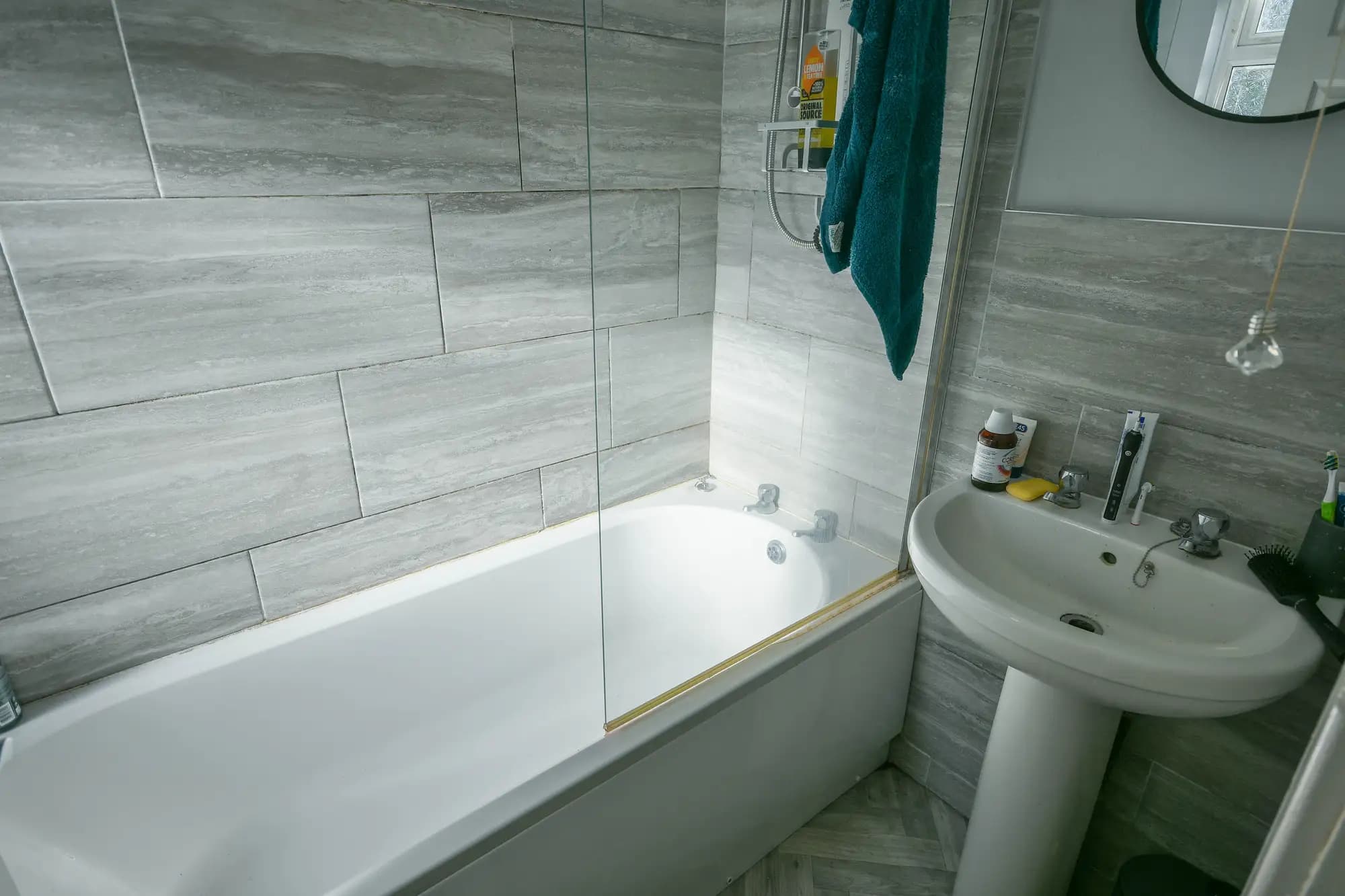 property photo 11 of 21