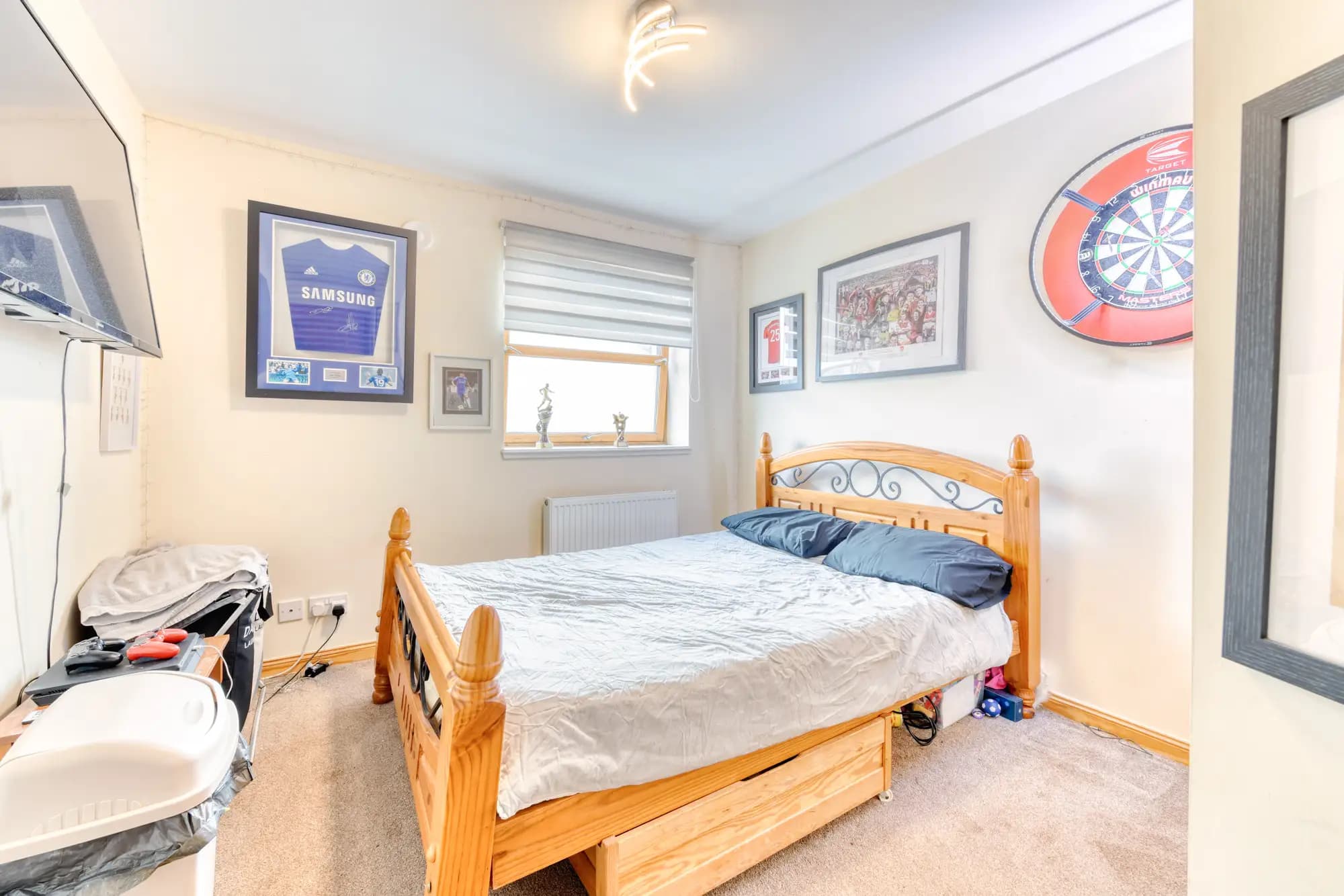 property photo 14 of 28