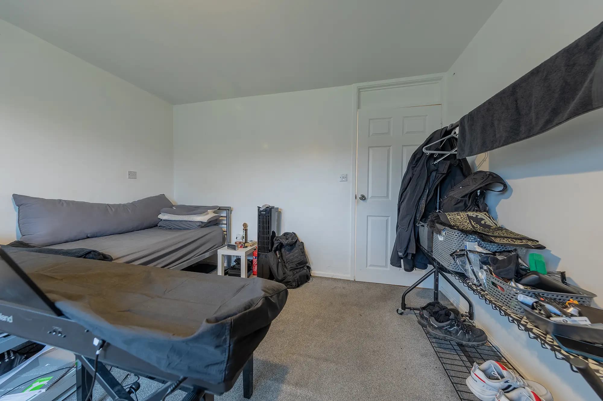 property photo 12 of 17