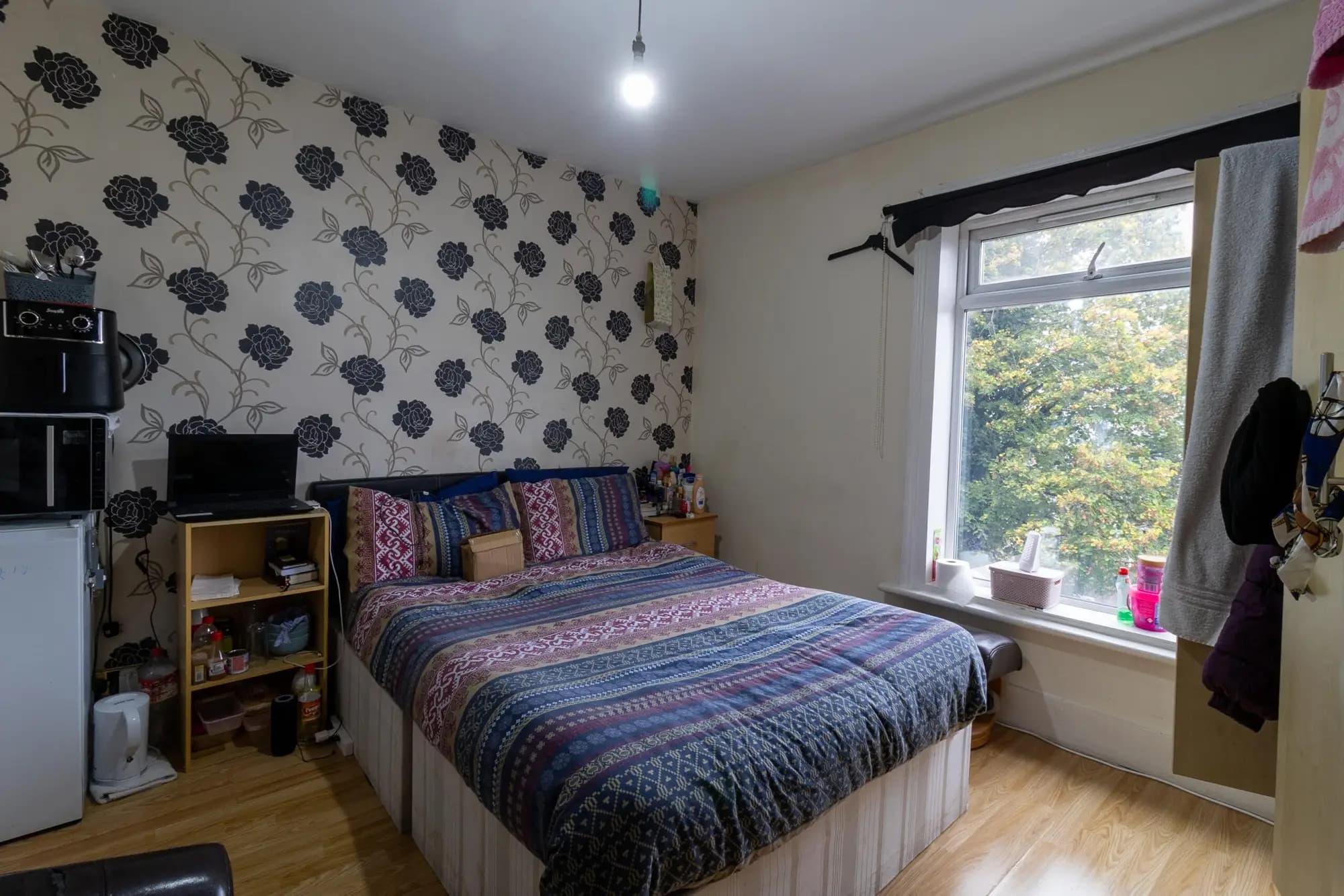 property photo 11 of 17