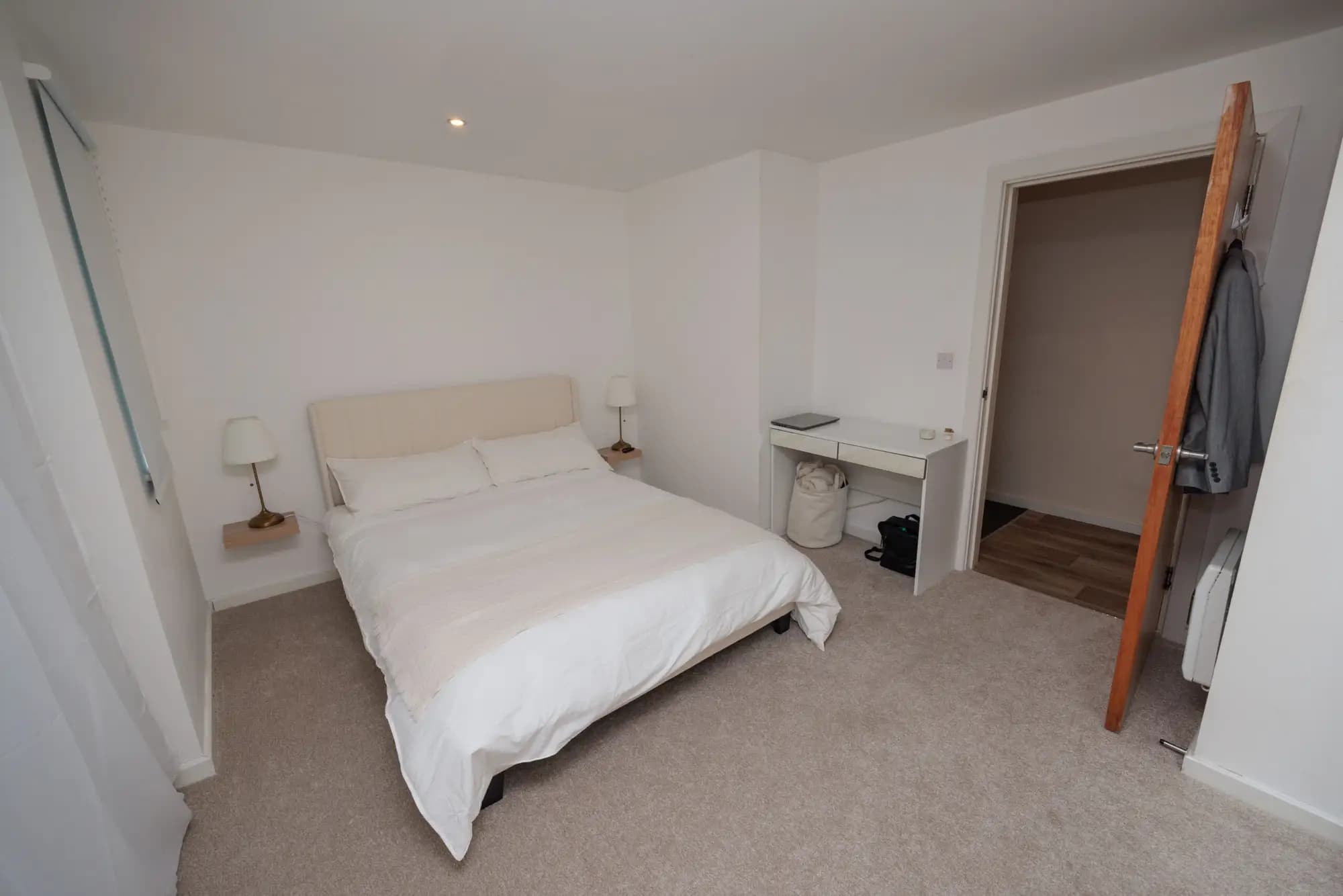 property photo 10 of 16