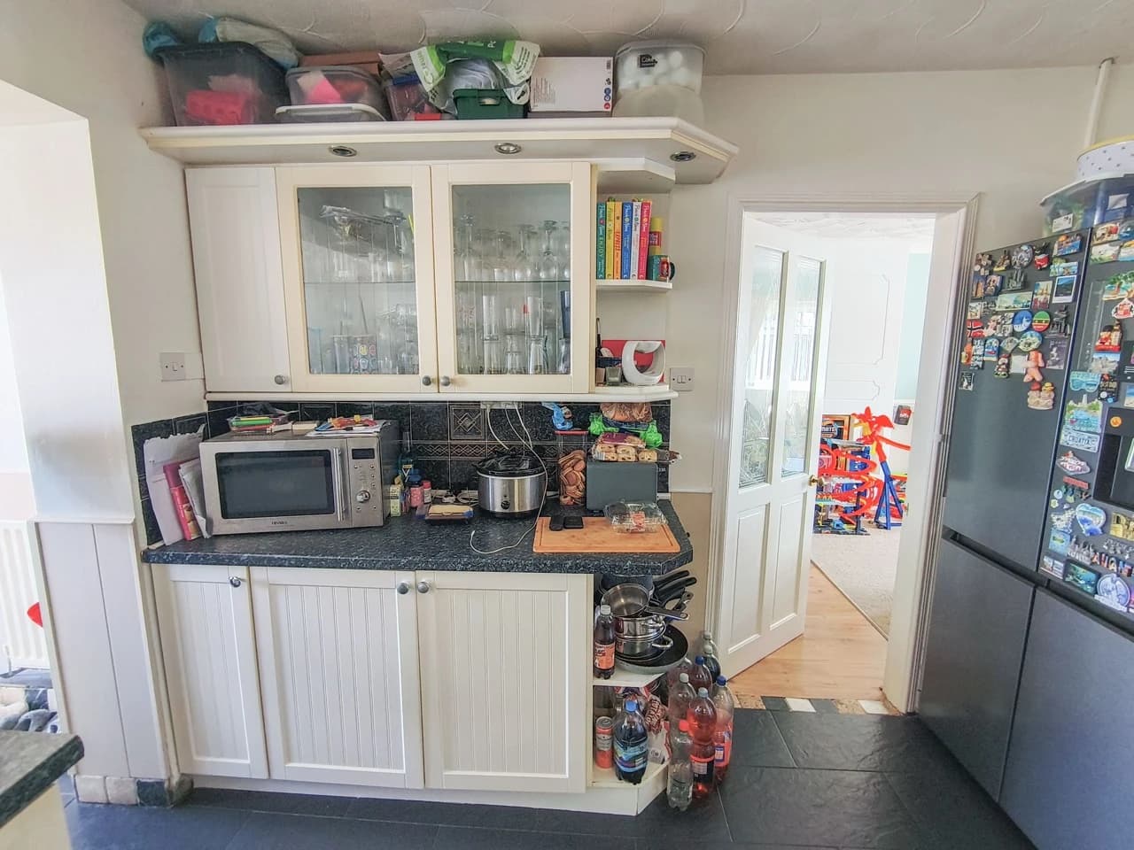 property photo 8 of 22