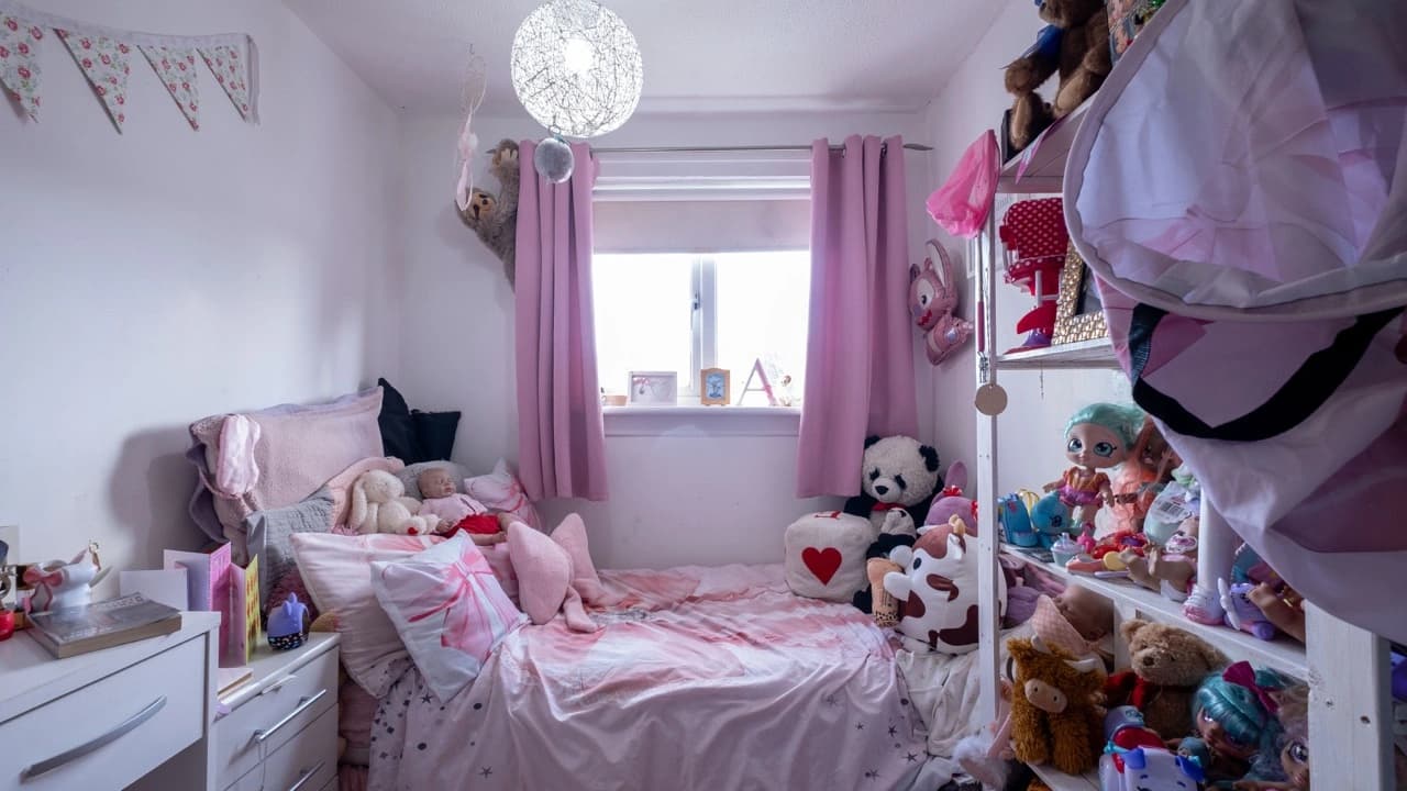 property photo 13 of 20