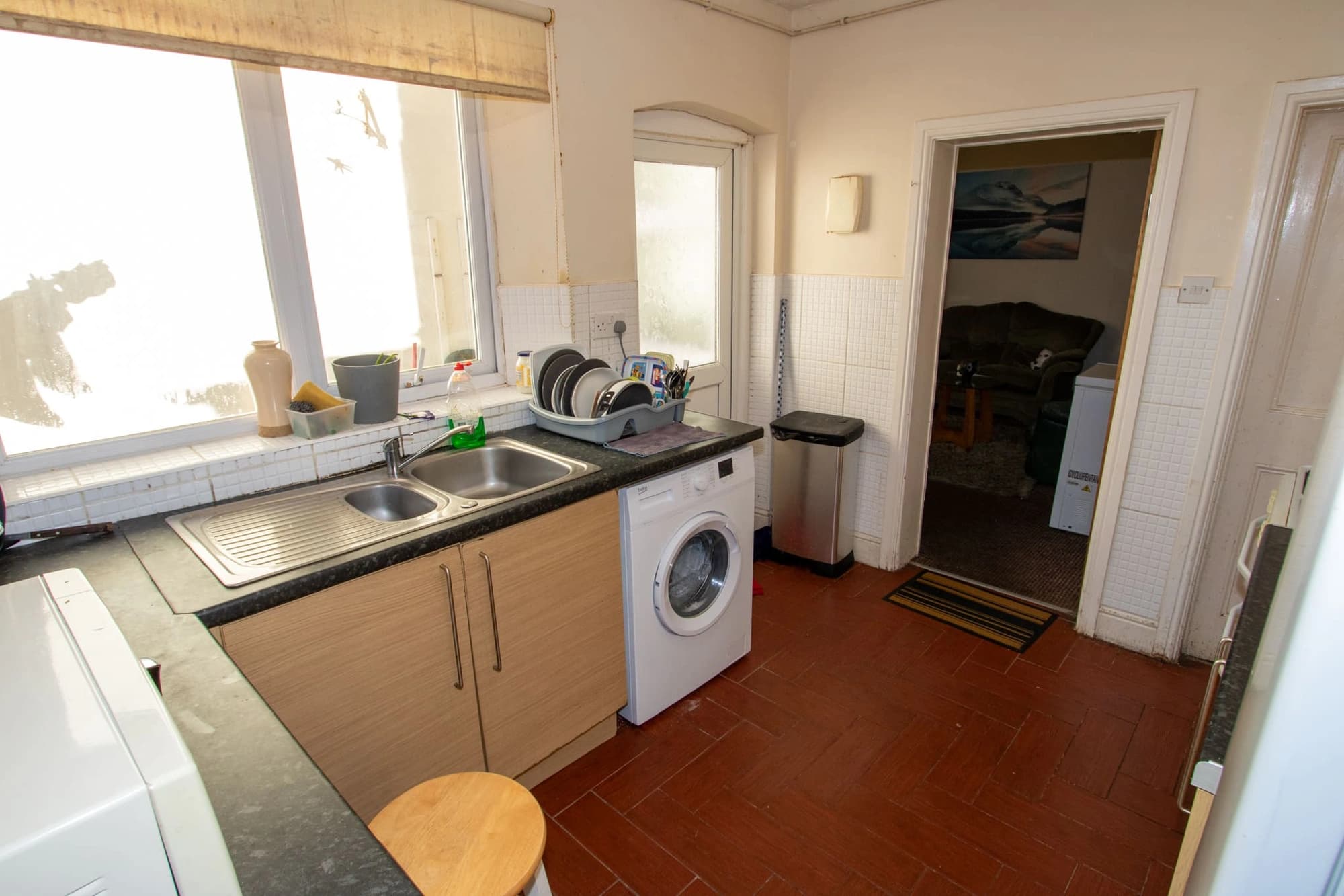 property photo 7 of 18