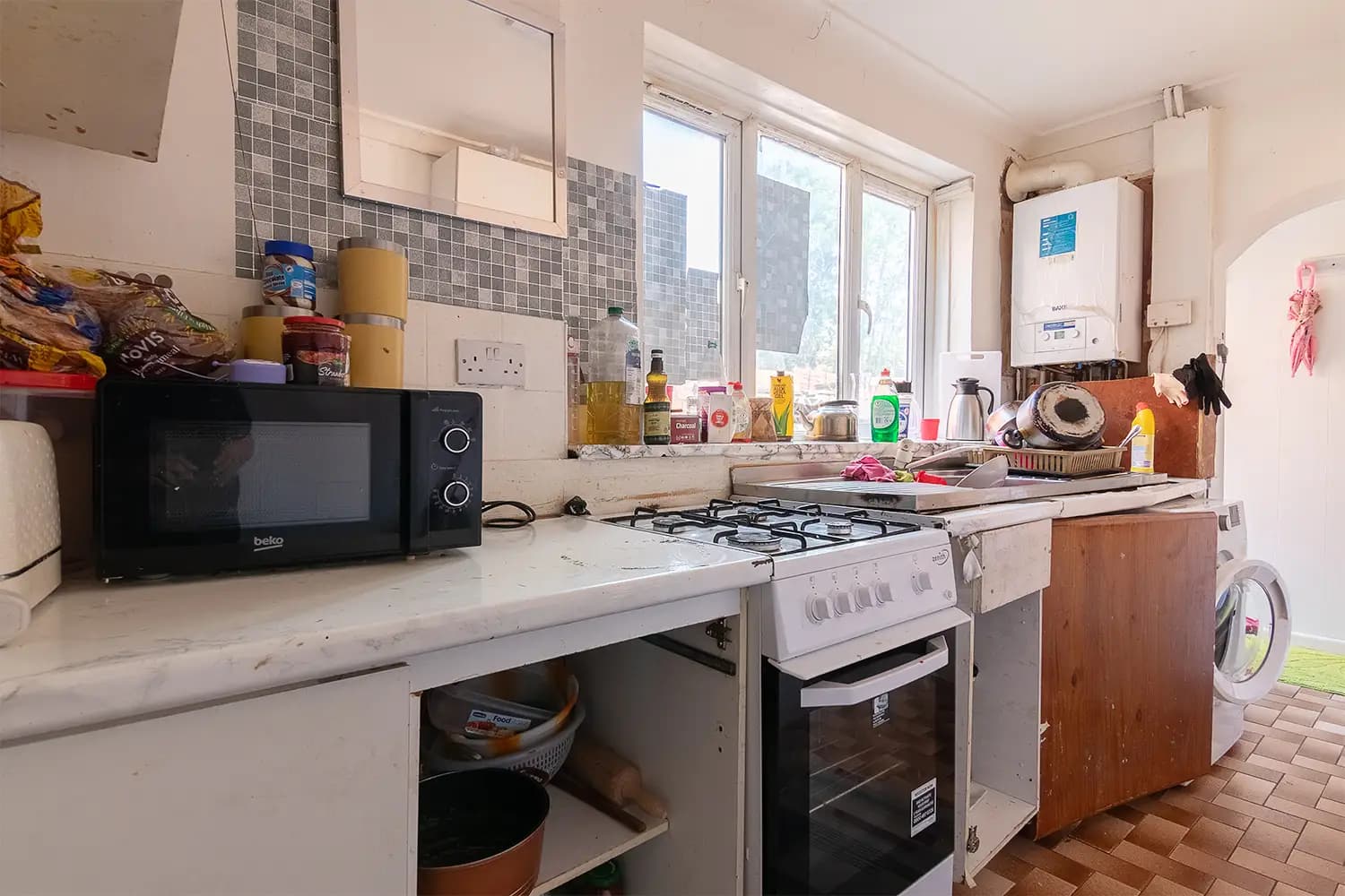 property photo 5 of 37