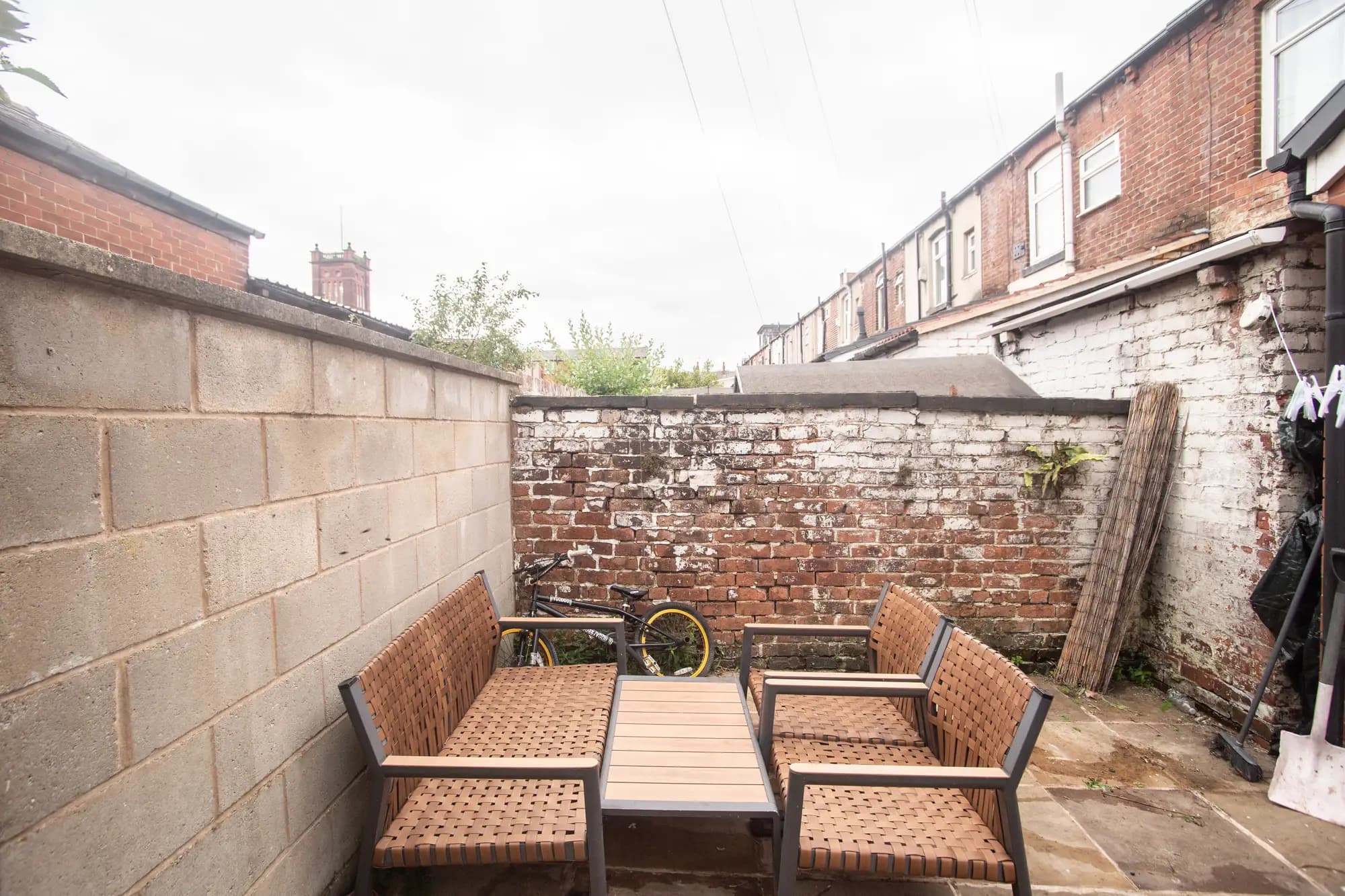 property photo 18 of 21