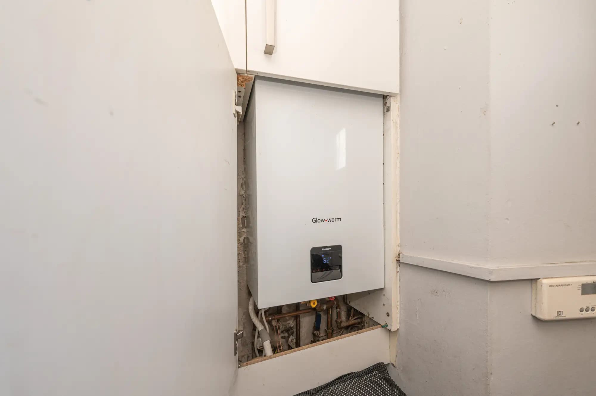 property photo 11 of 21