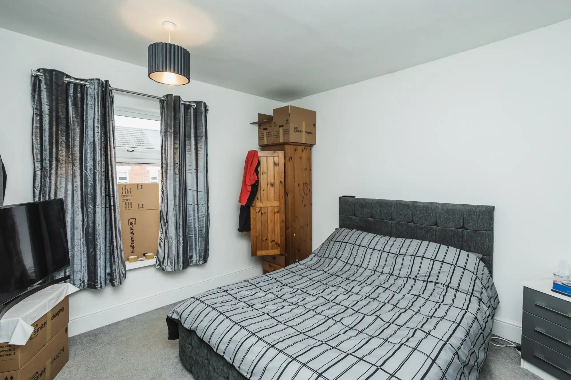 property photo 13 of 19