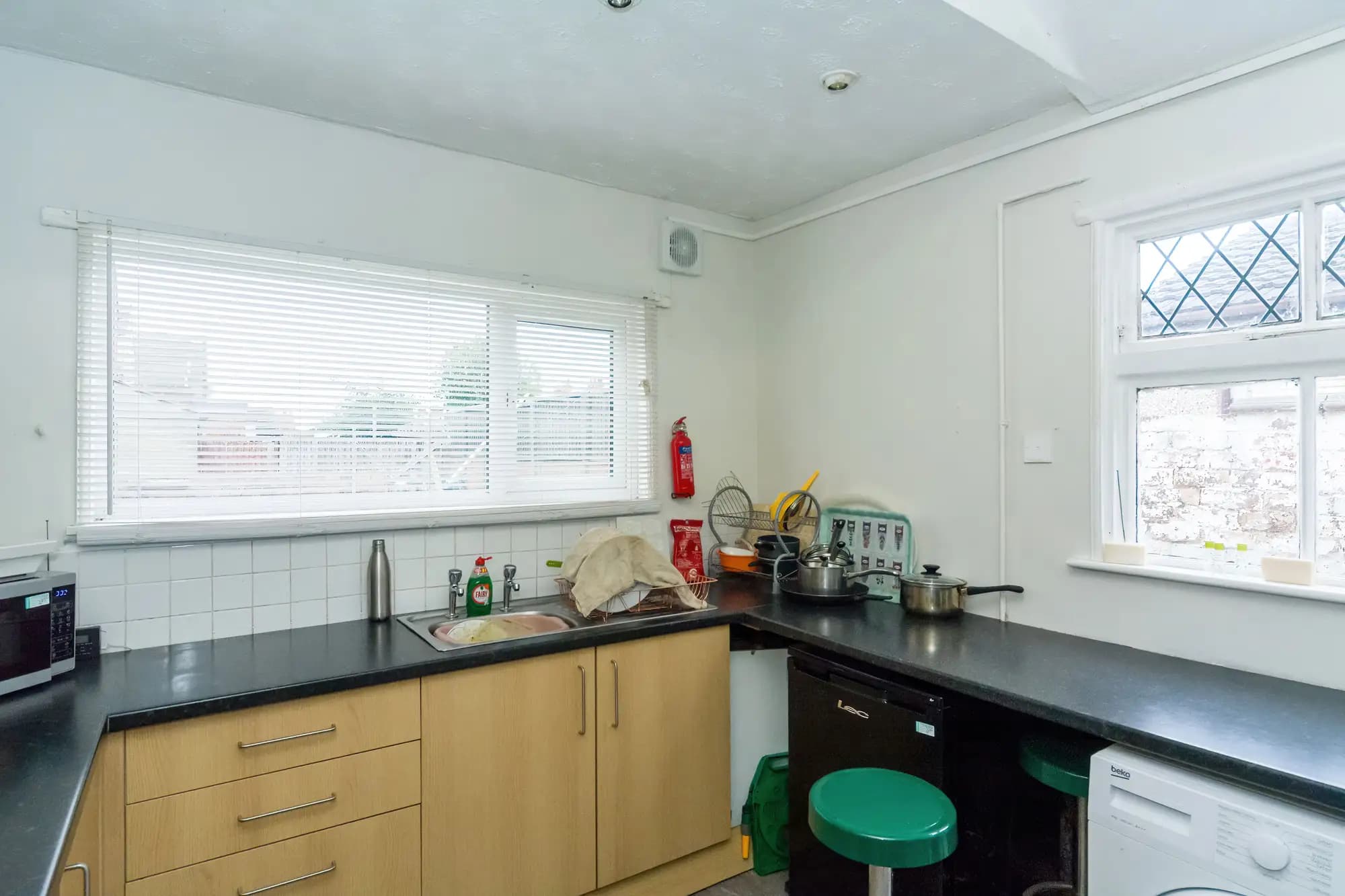 property photo 5 of 20