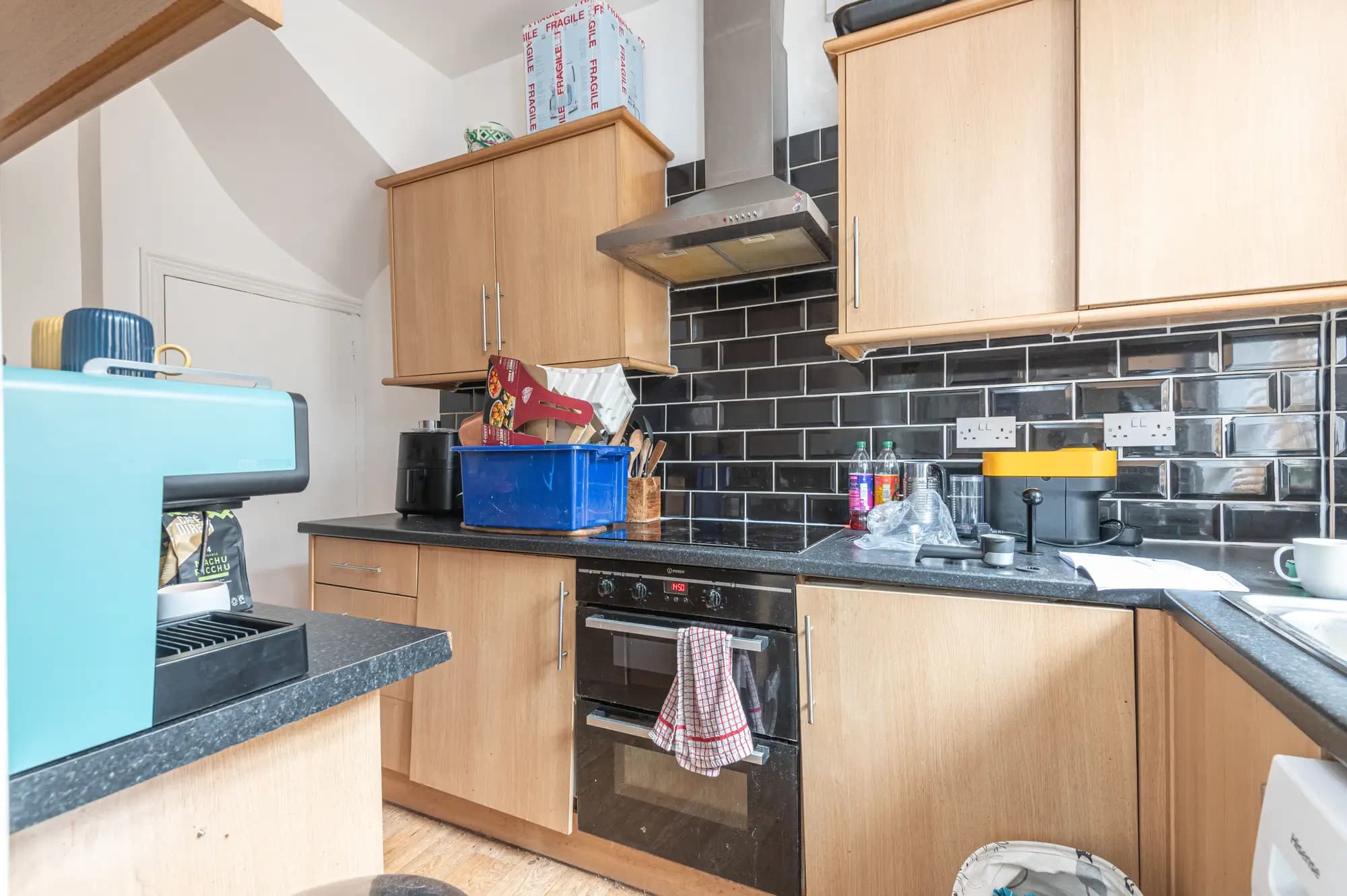 property photo 6 of 21