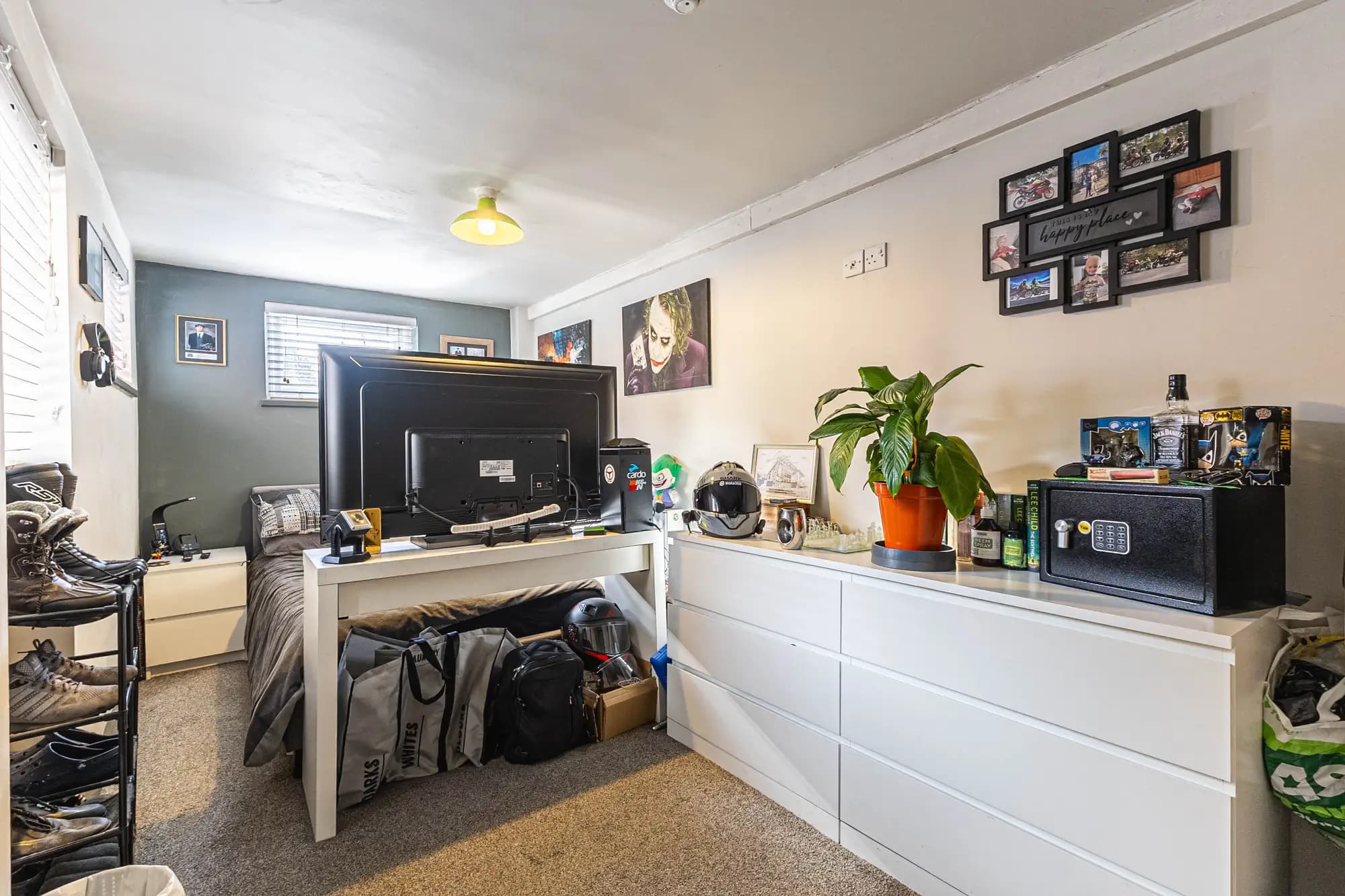 property photo 19 of 26
