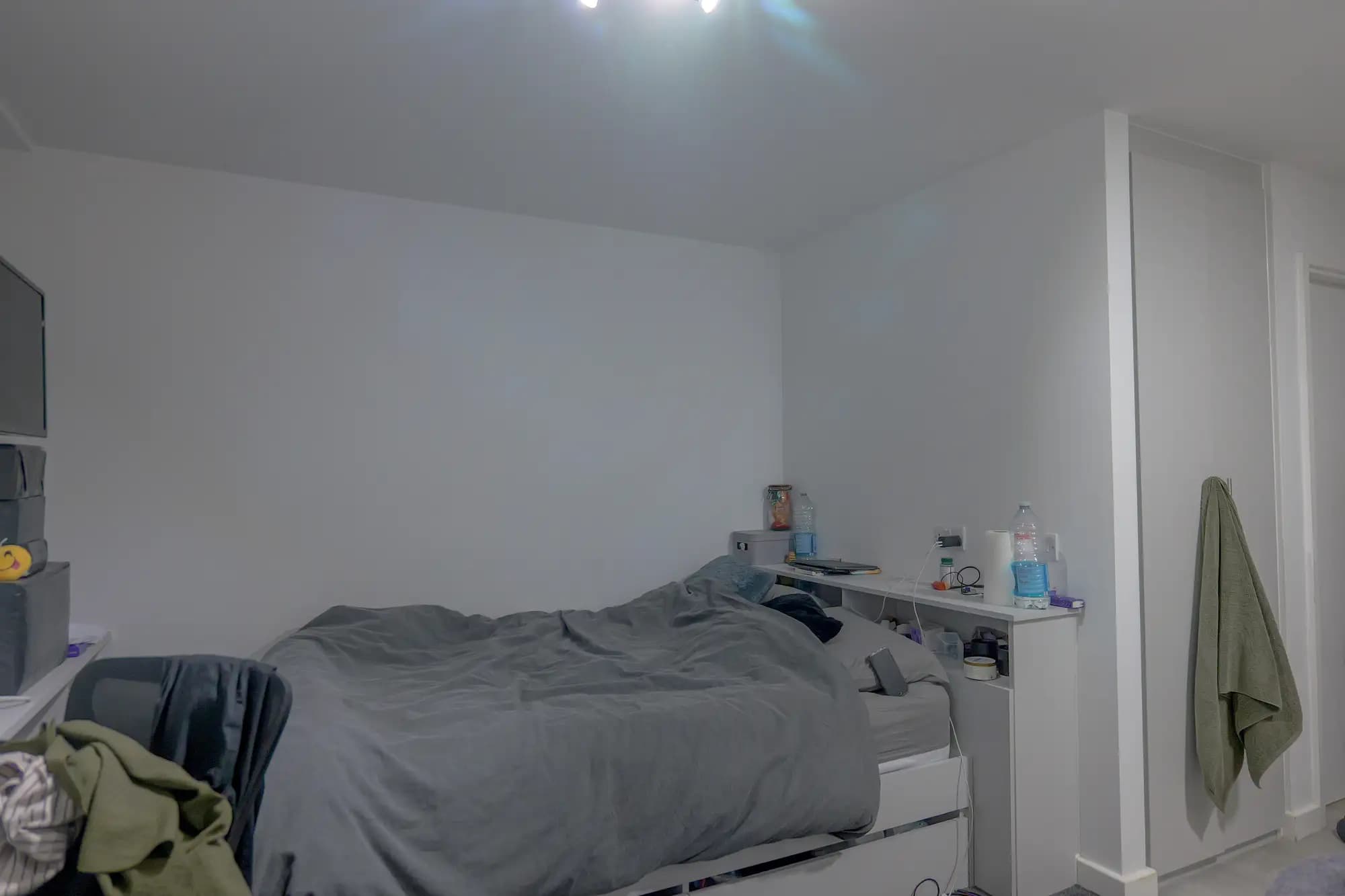 property photo 5 of 10