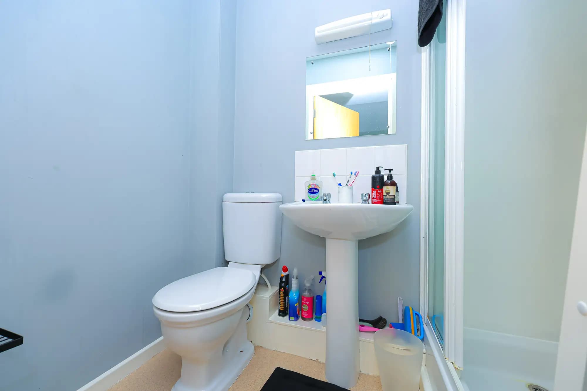 property photo 11 of 25
