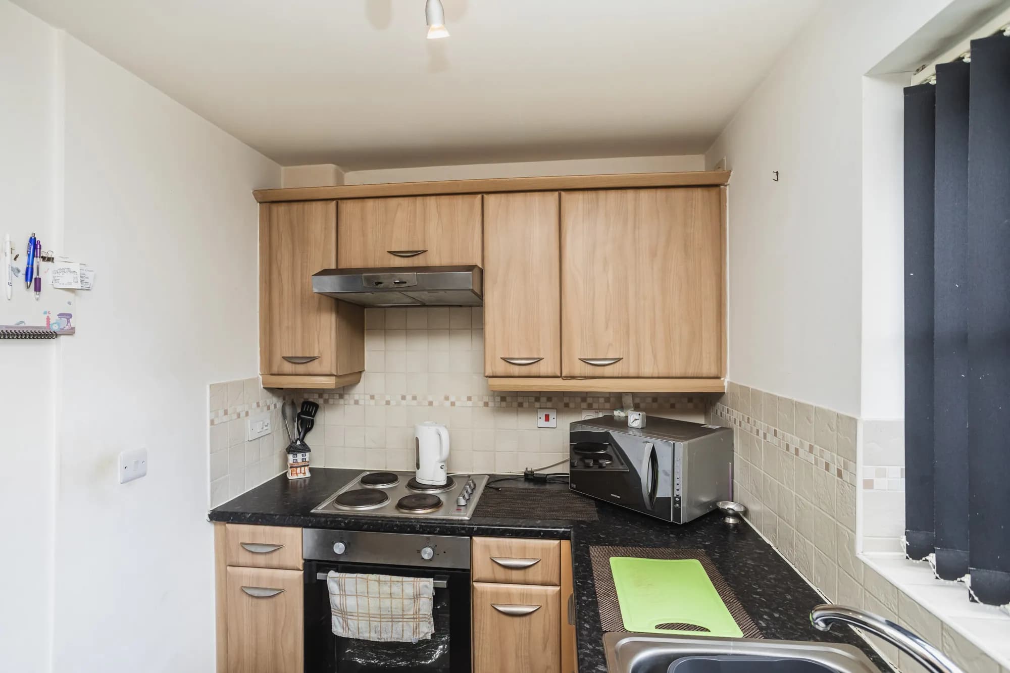 property photo 6 of 17