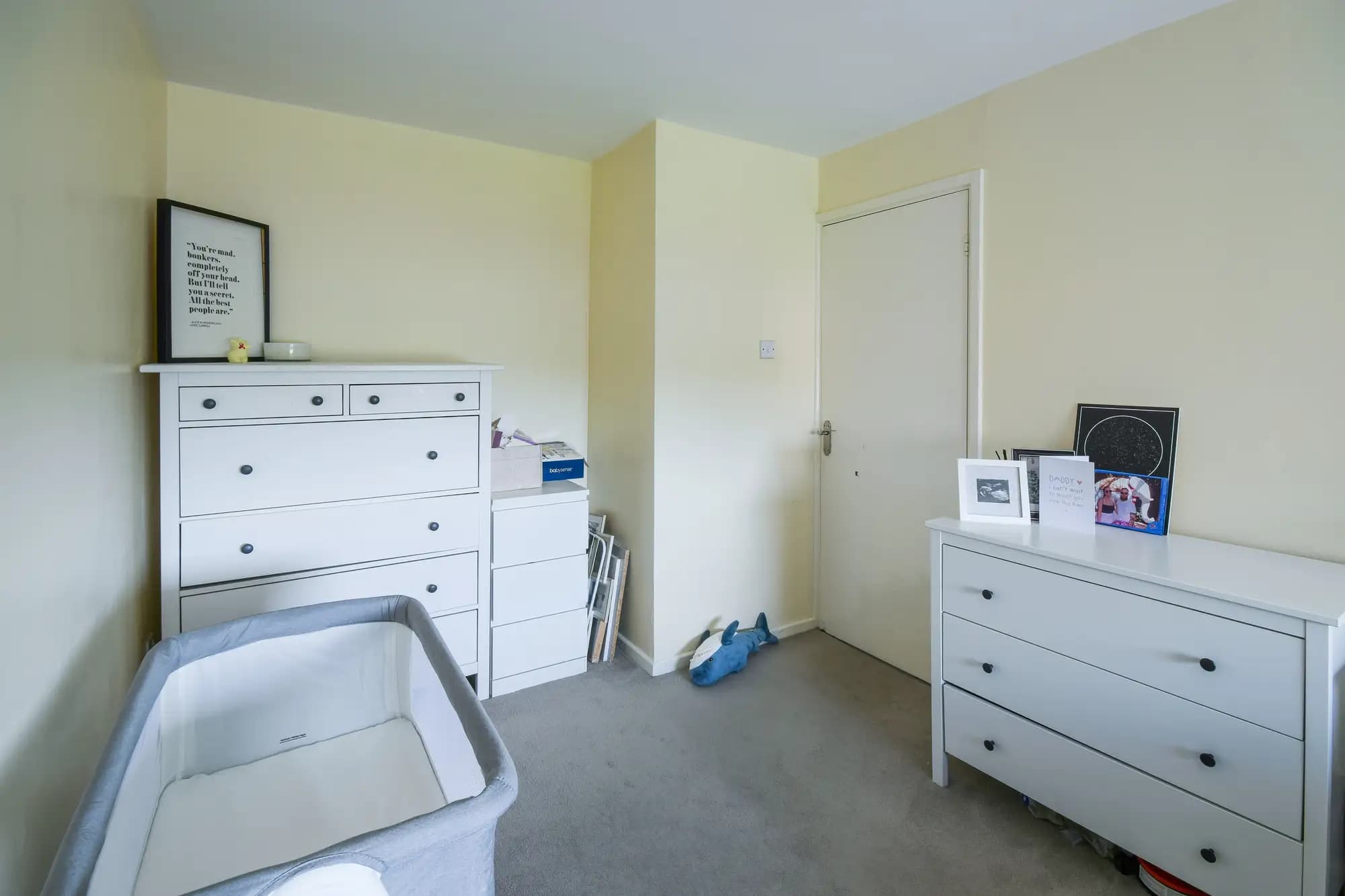property photo 9 of 17