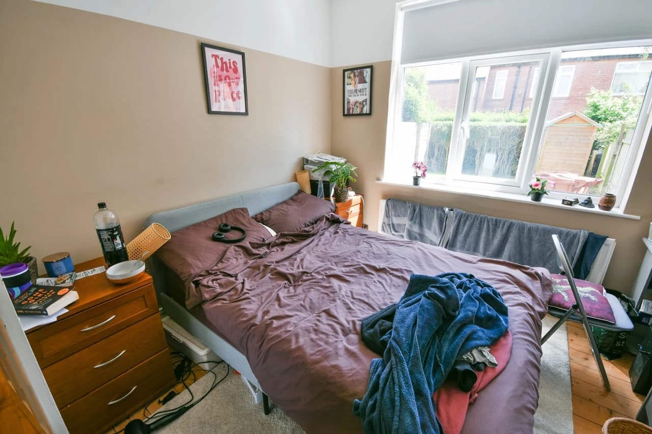 property photo 13 of 20