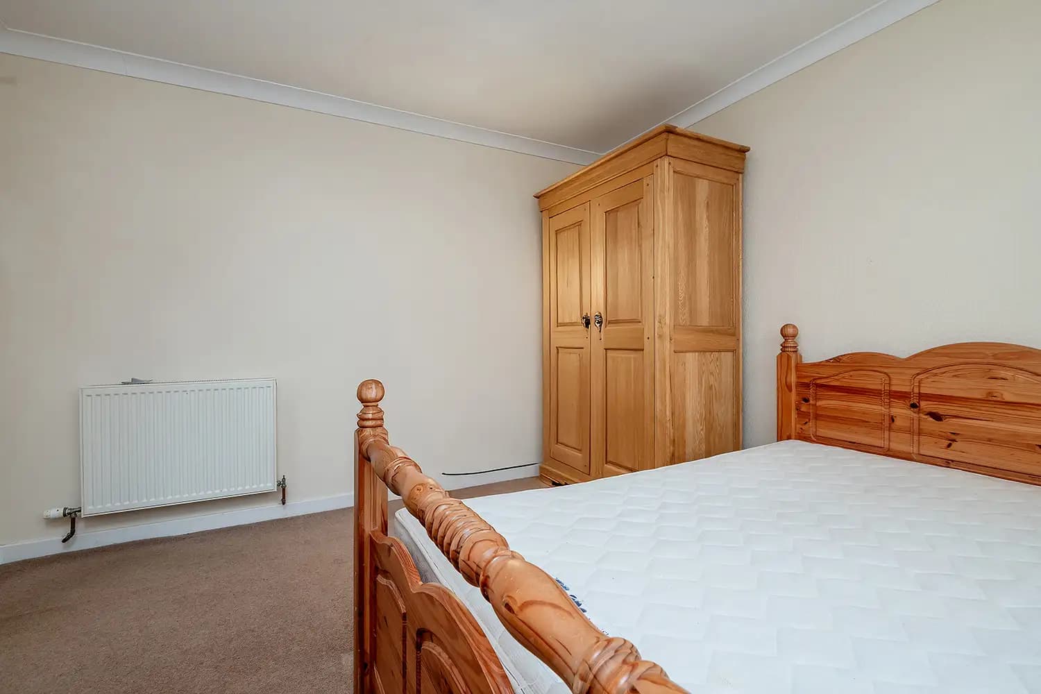 property photo 16 of 23