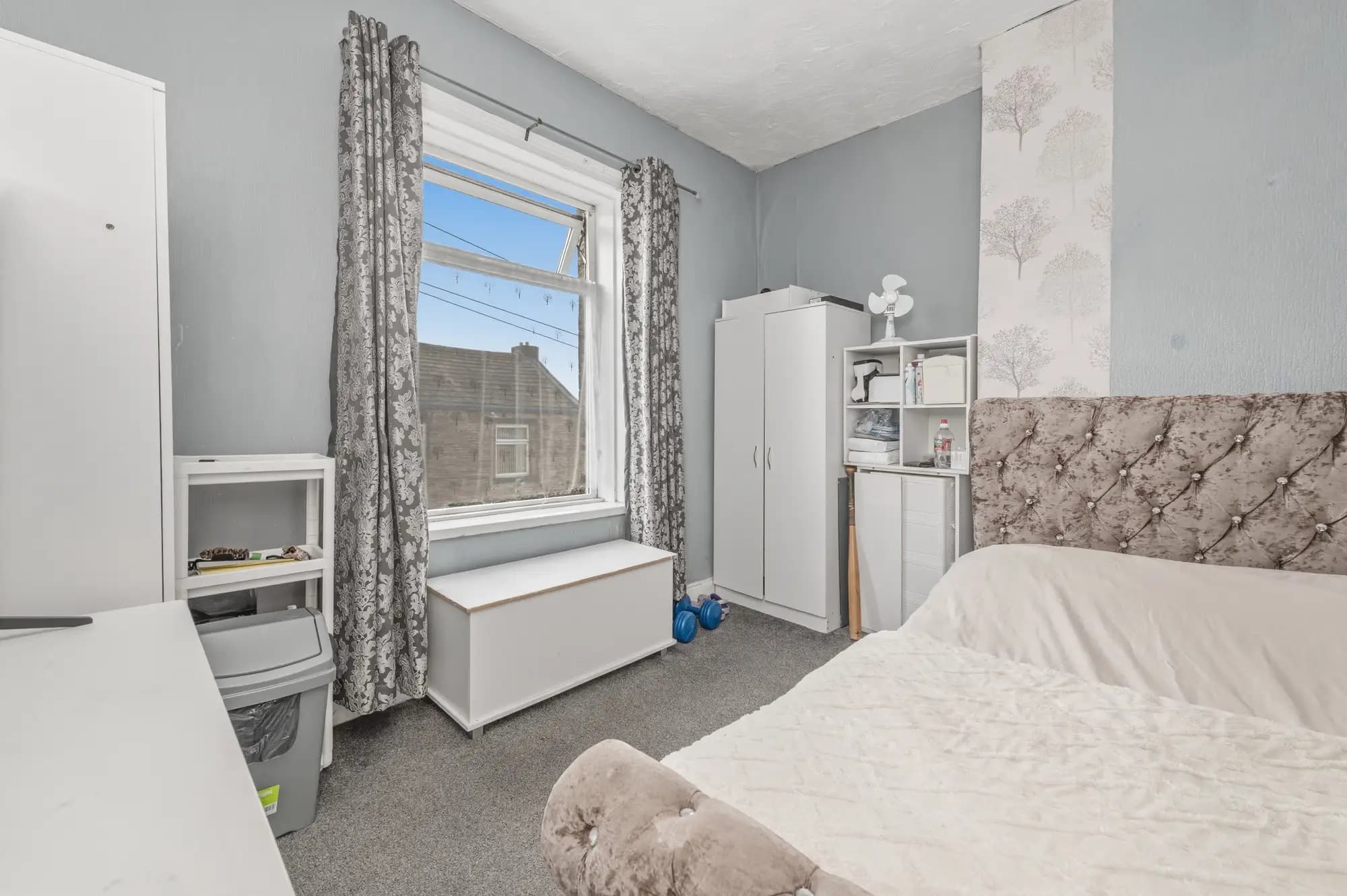 property photo 10 of 19