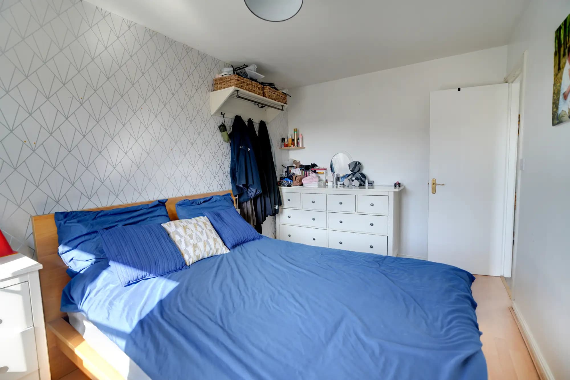 property photo 12 of 21