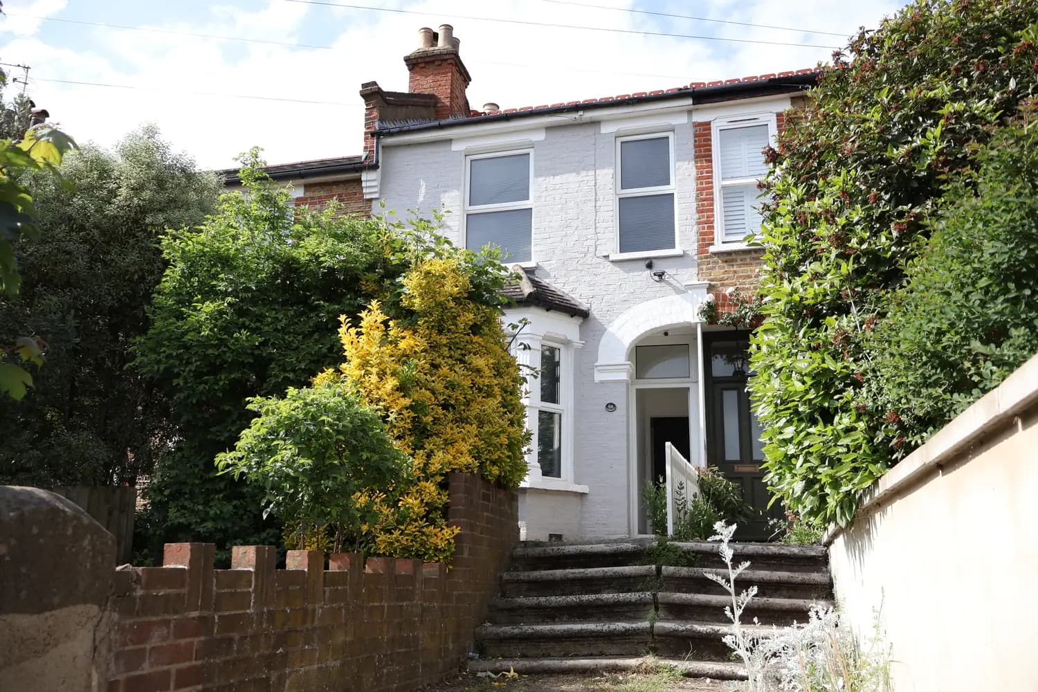 property photo 0 of 22