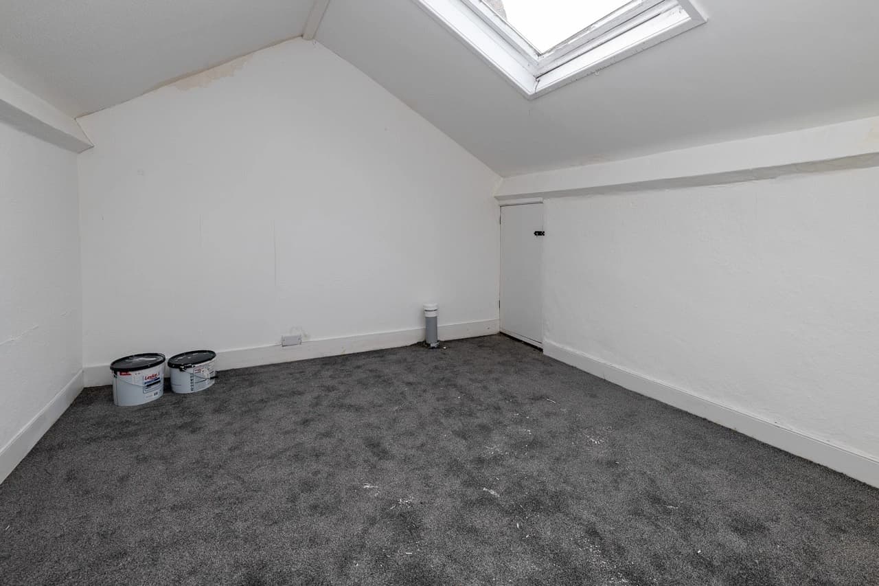 property photo 40 of 48