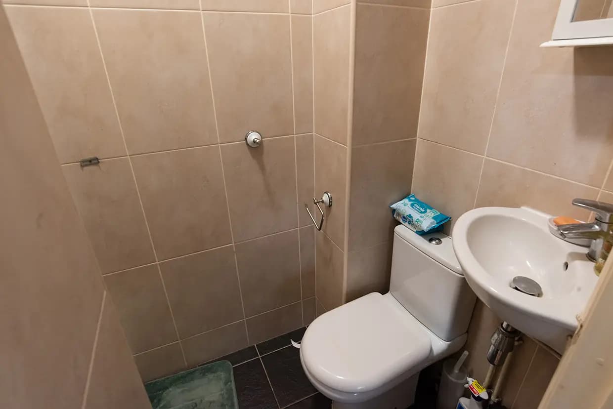 property photo 14 of 40