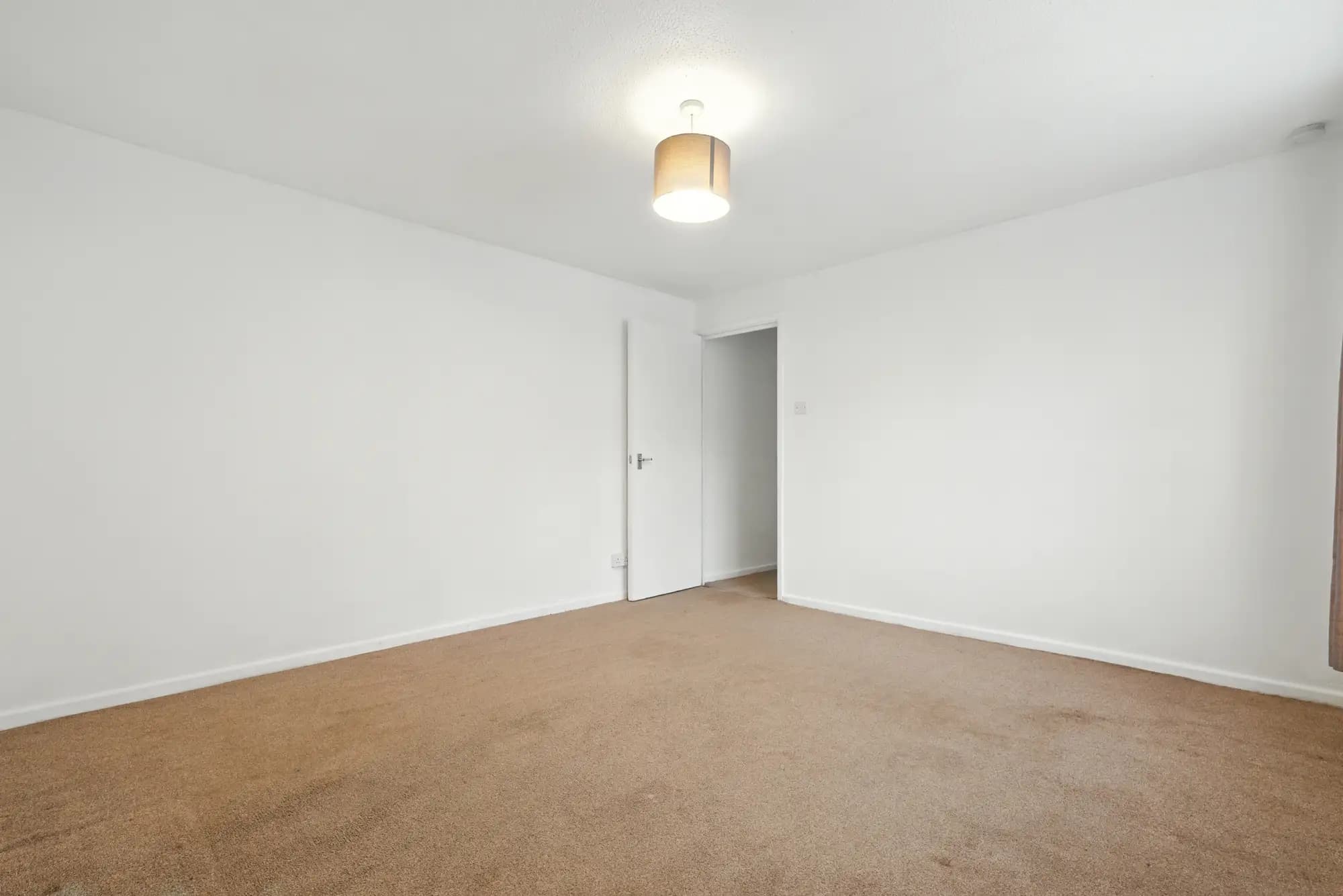 property photo 15 of 19