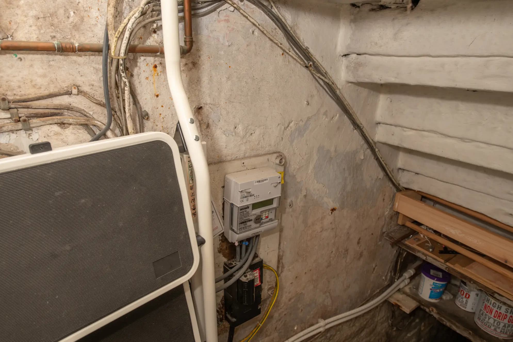 property photo 14 of 17