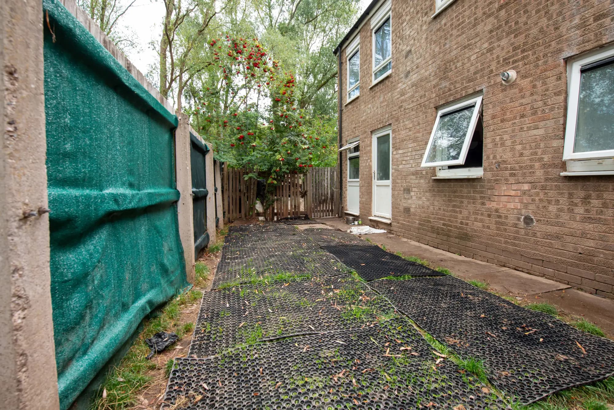 property photo 22 of 24