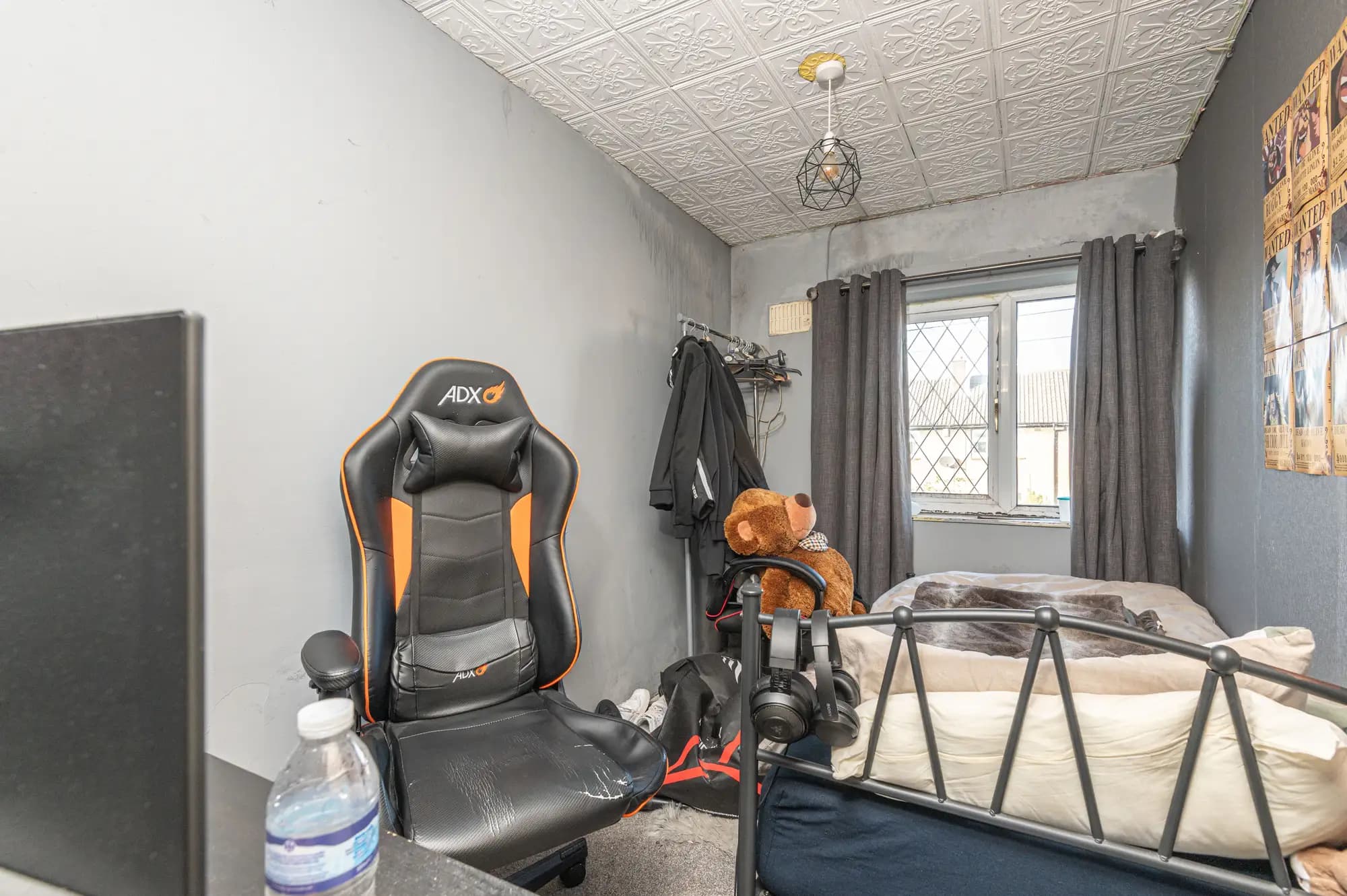 property photo 10 of 16