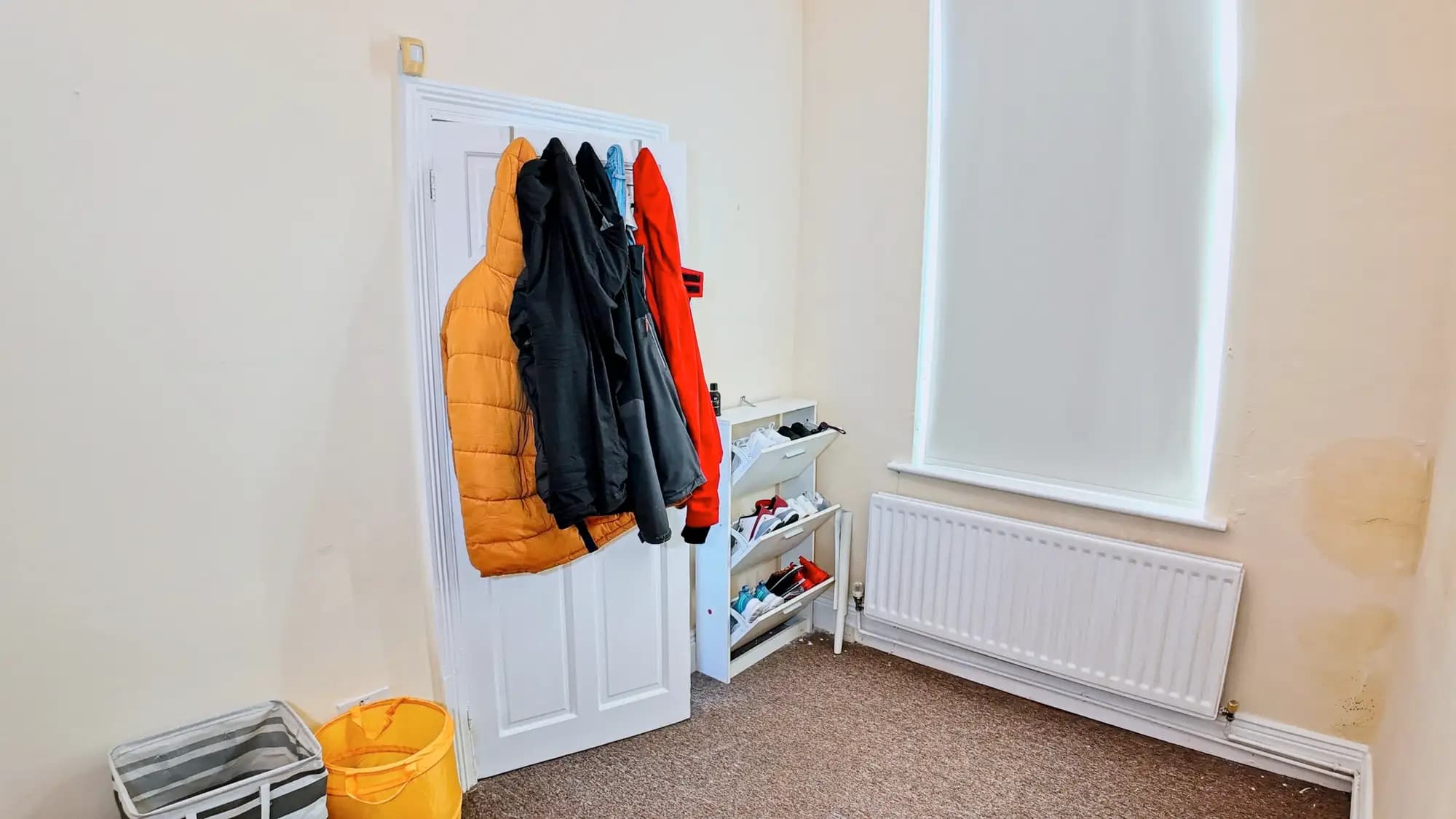 property photo 11 of 13