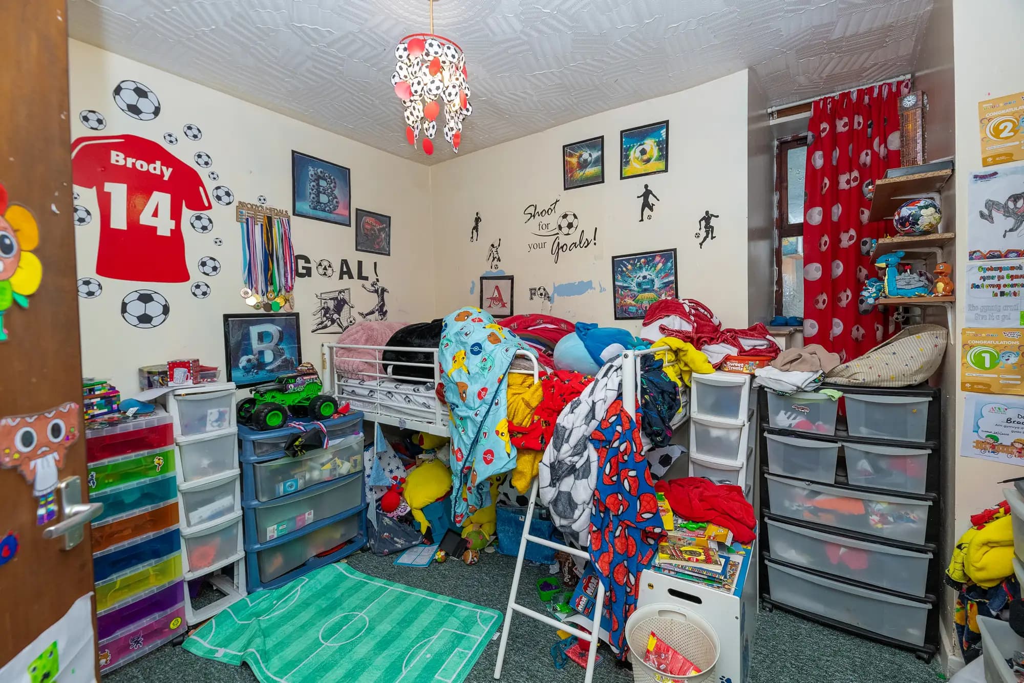 property photo 23 of 29