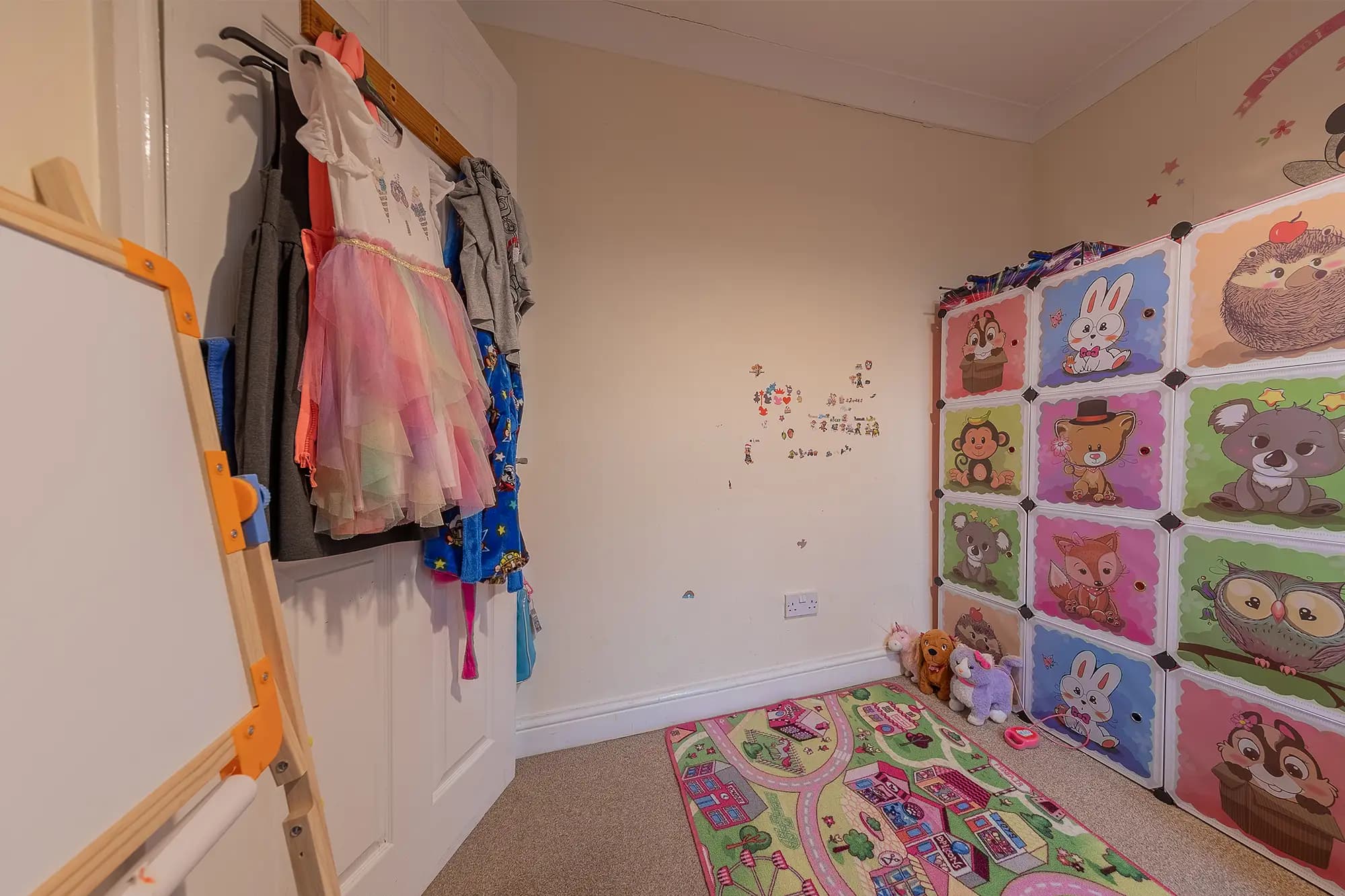 property photo 16 of 20