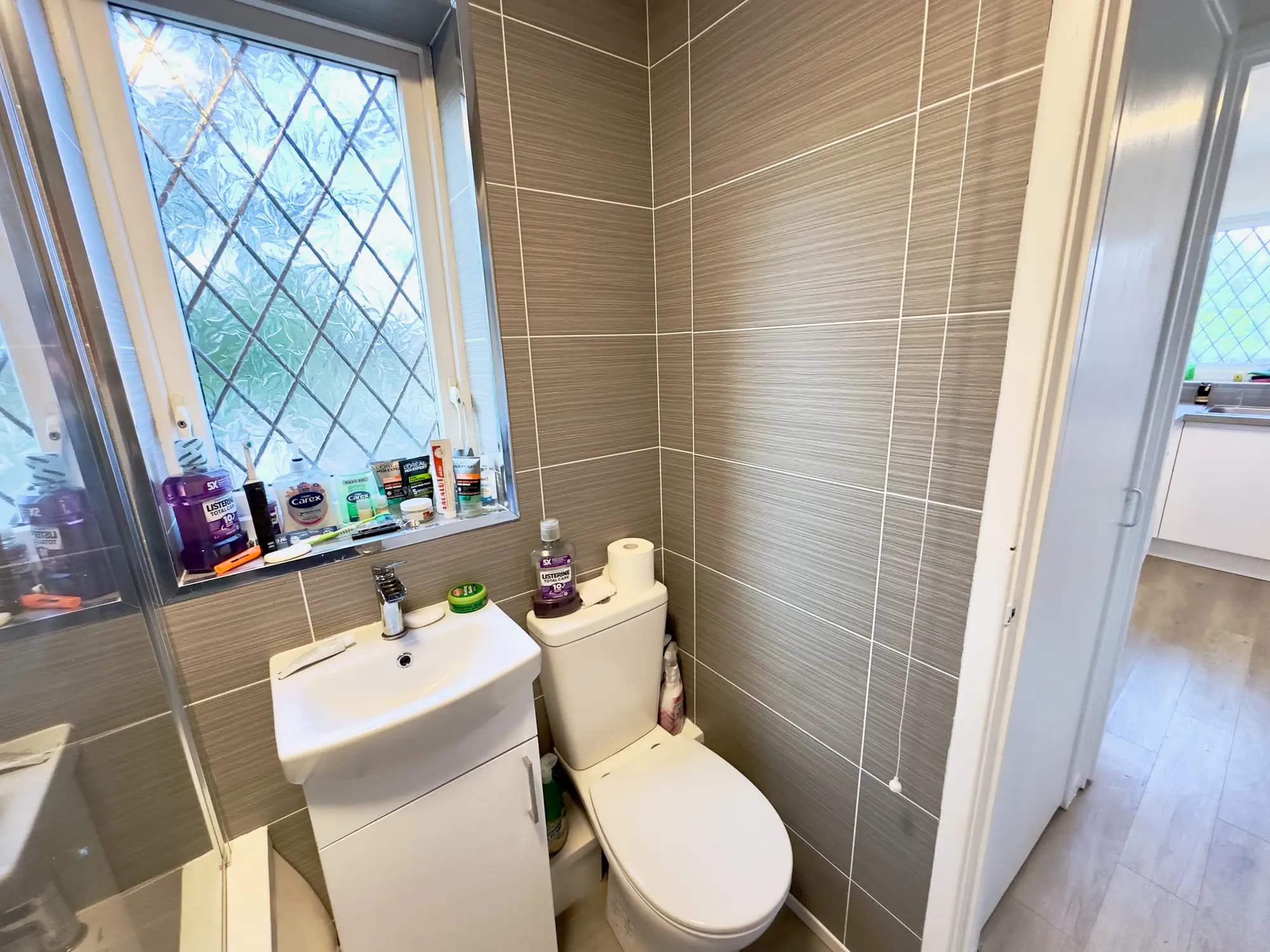 property photo 10 of 21