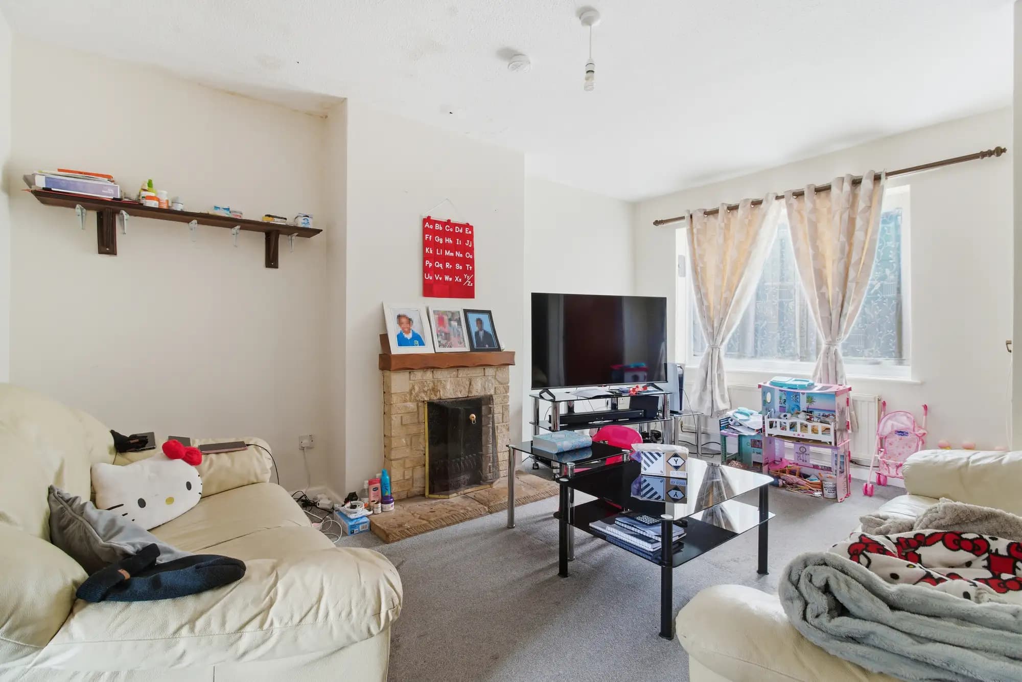 property photo 5 of 24