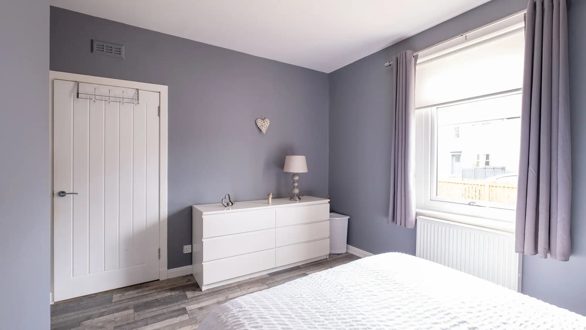 property photo 13 of 25