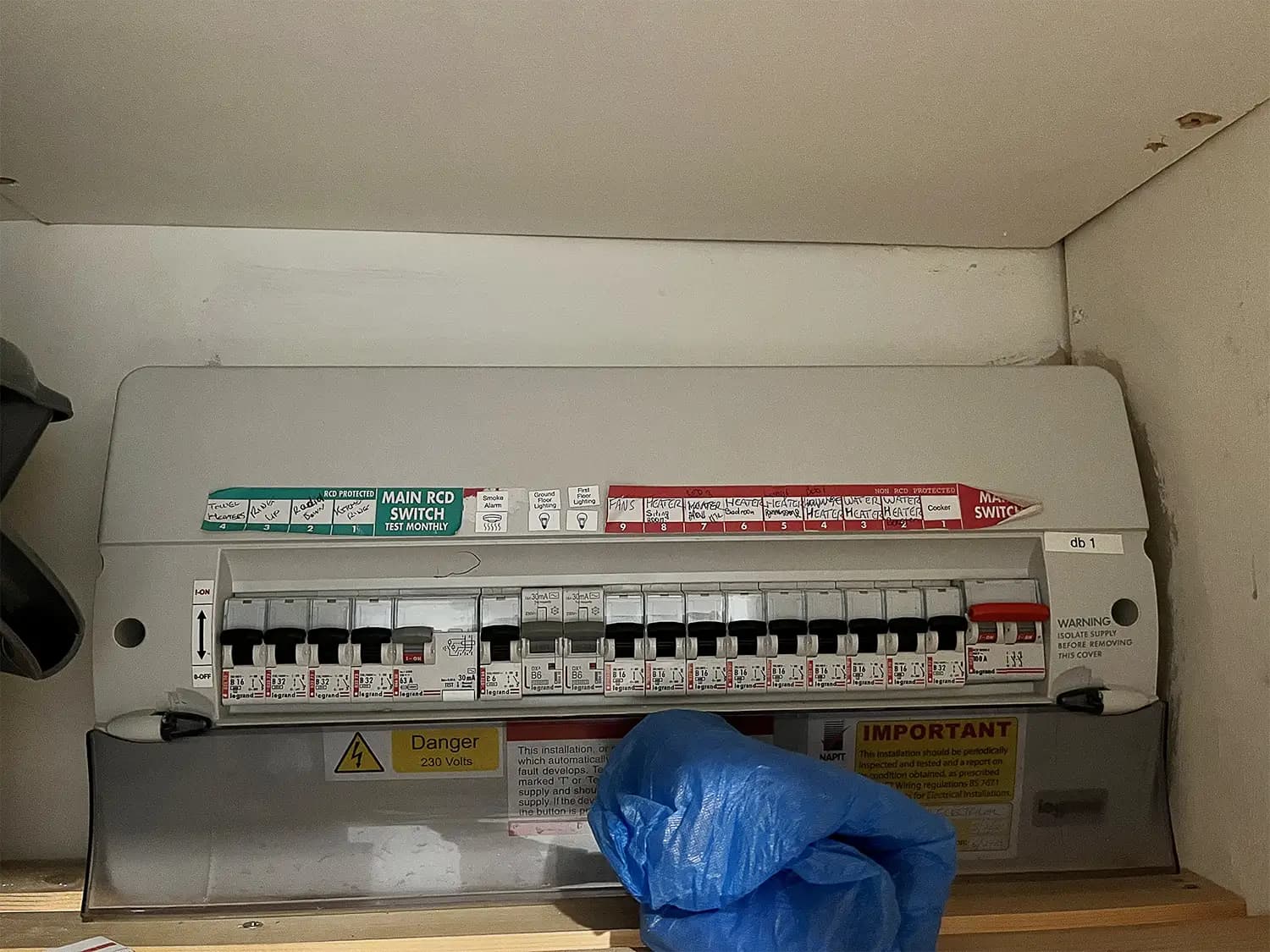 property photo 28 of 33