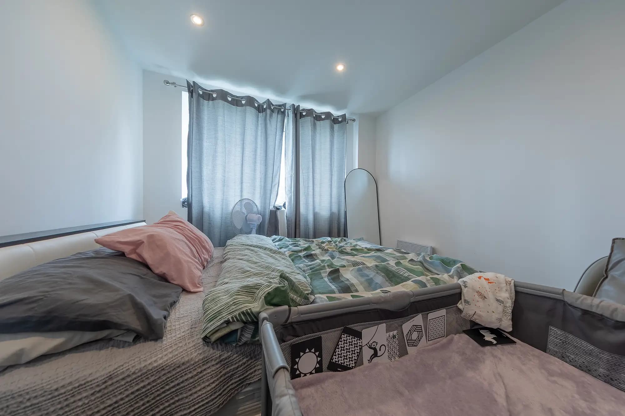 property photo 10 of 17