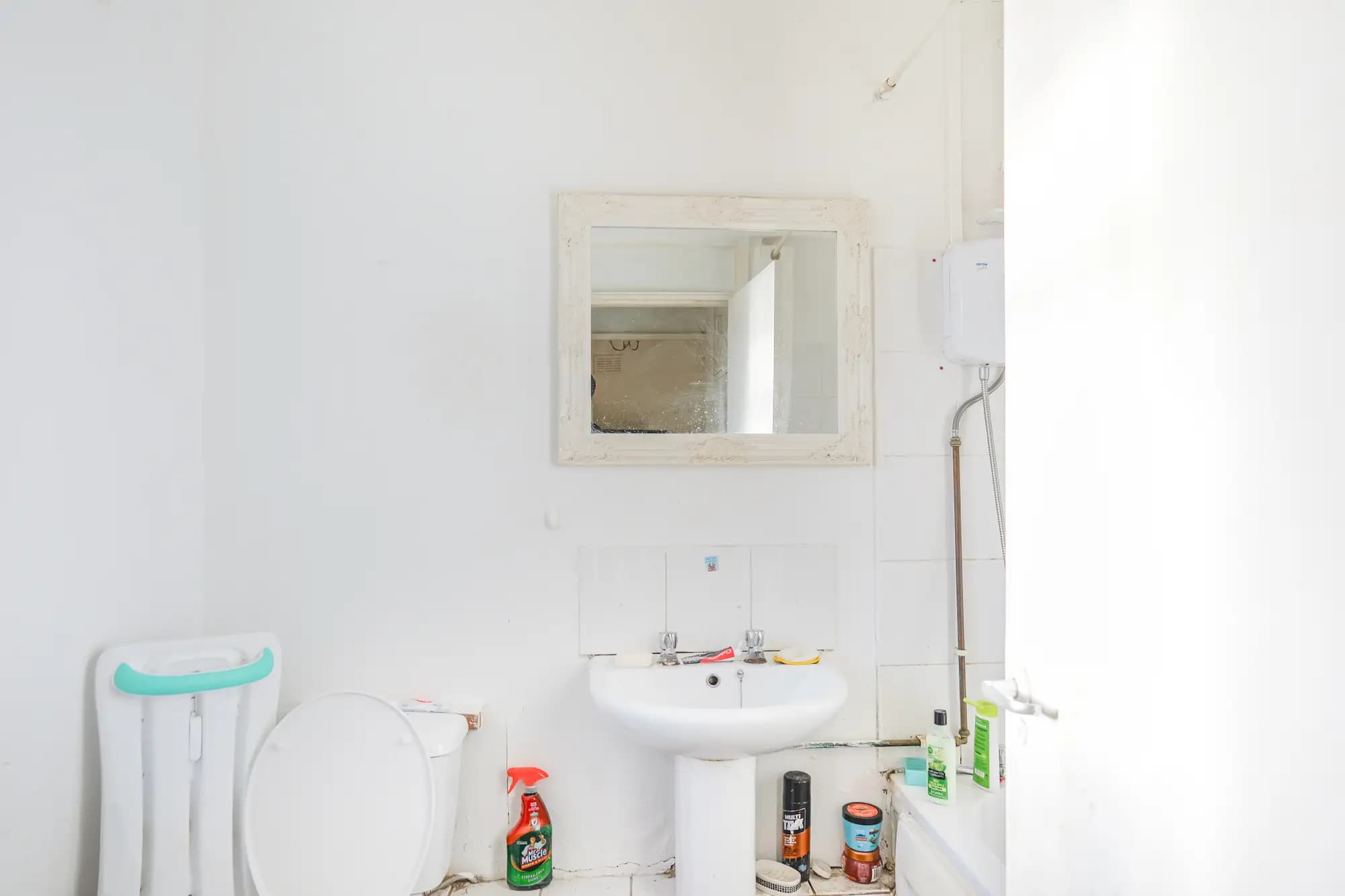 property photo 7 of 20