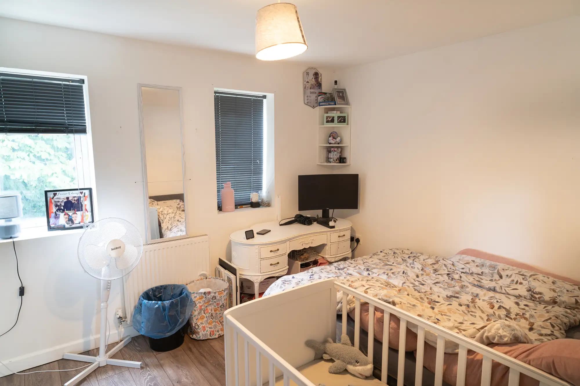 property photo 11 of 22