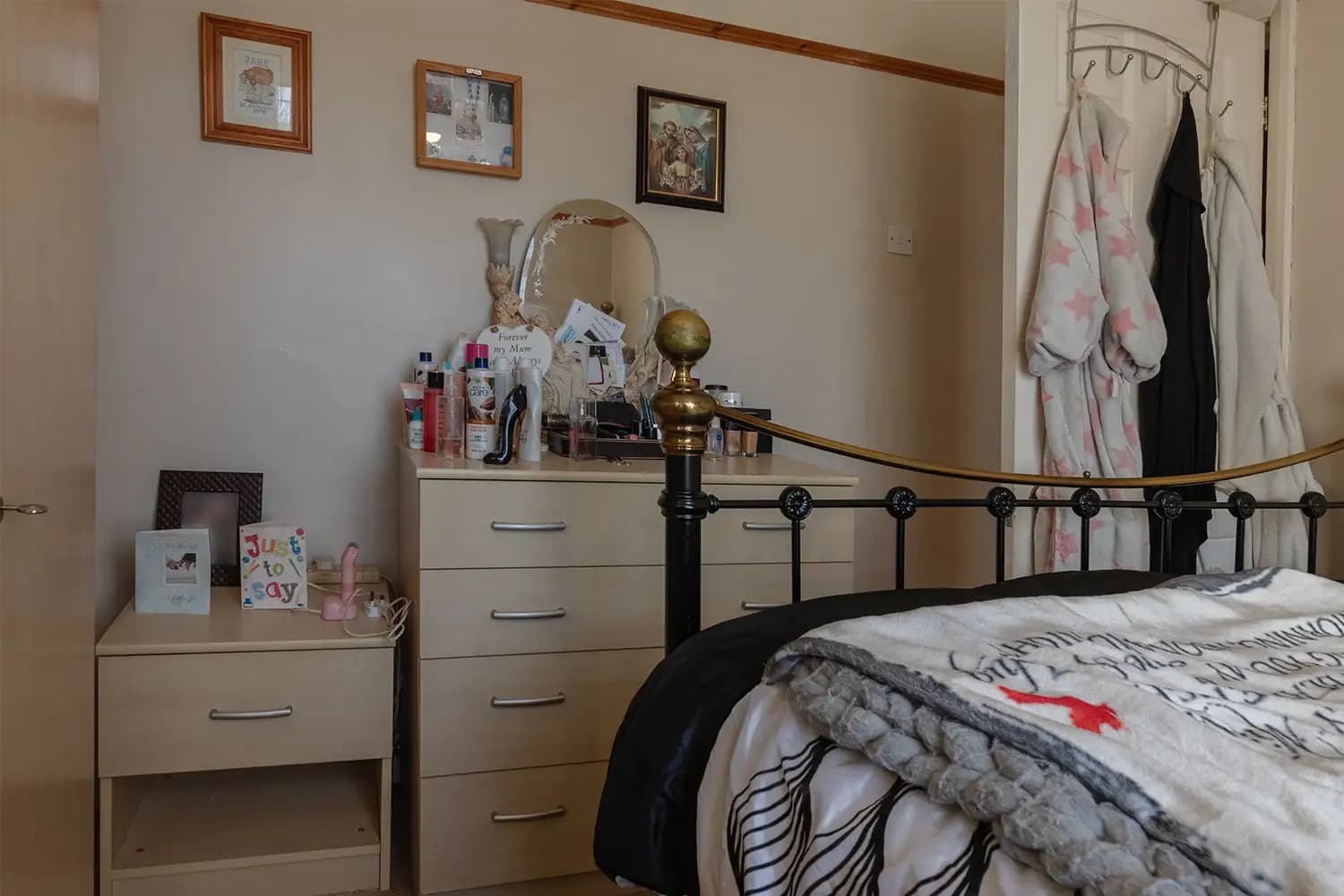 property photo 17 of 30