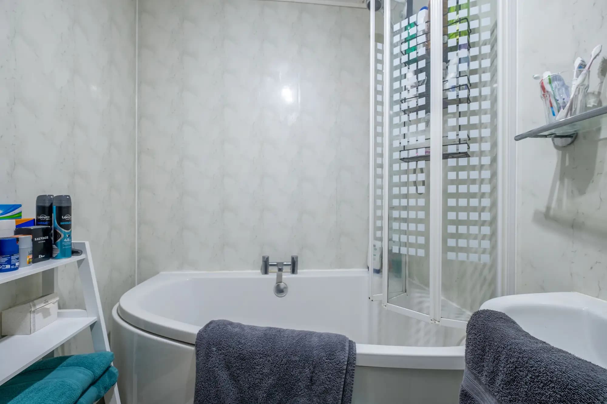 property photo 12 of 27