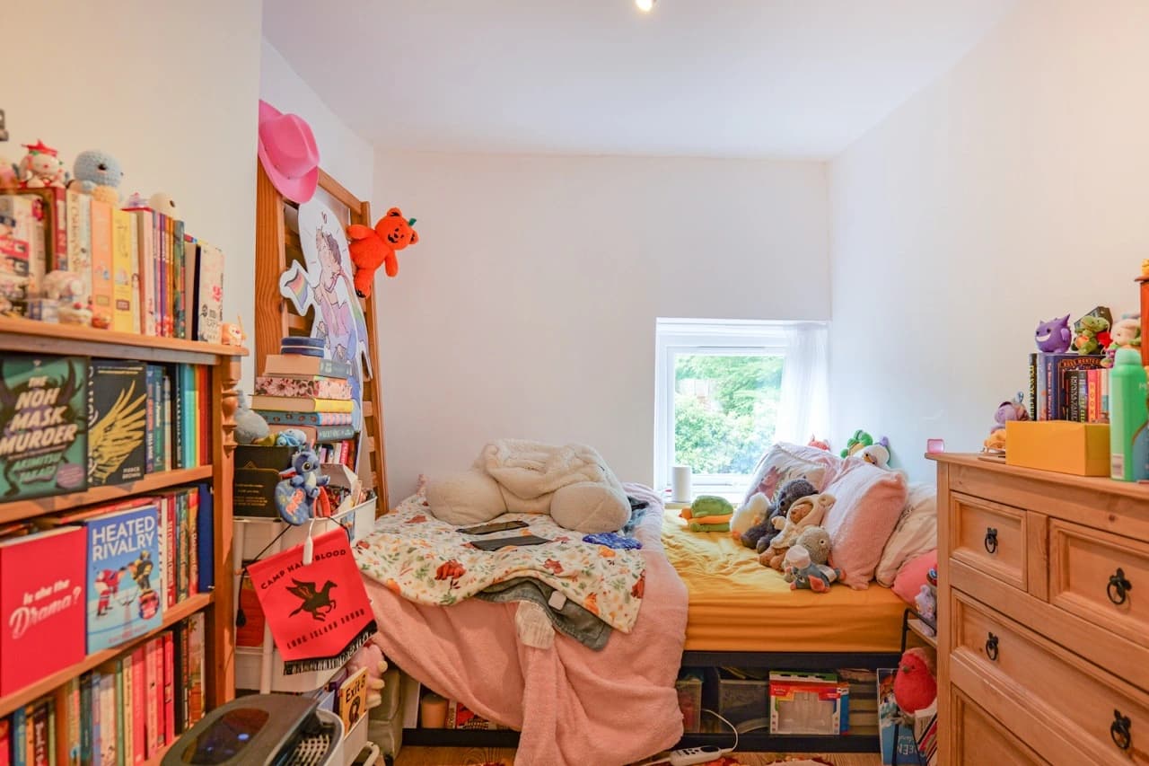 property photo 11 of 19